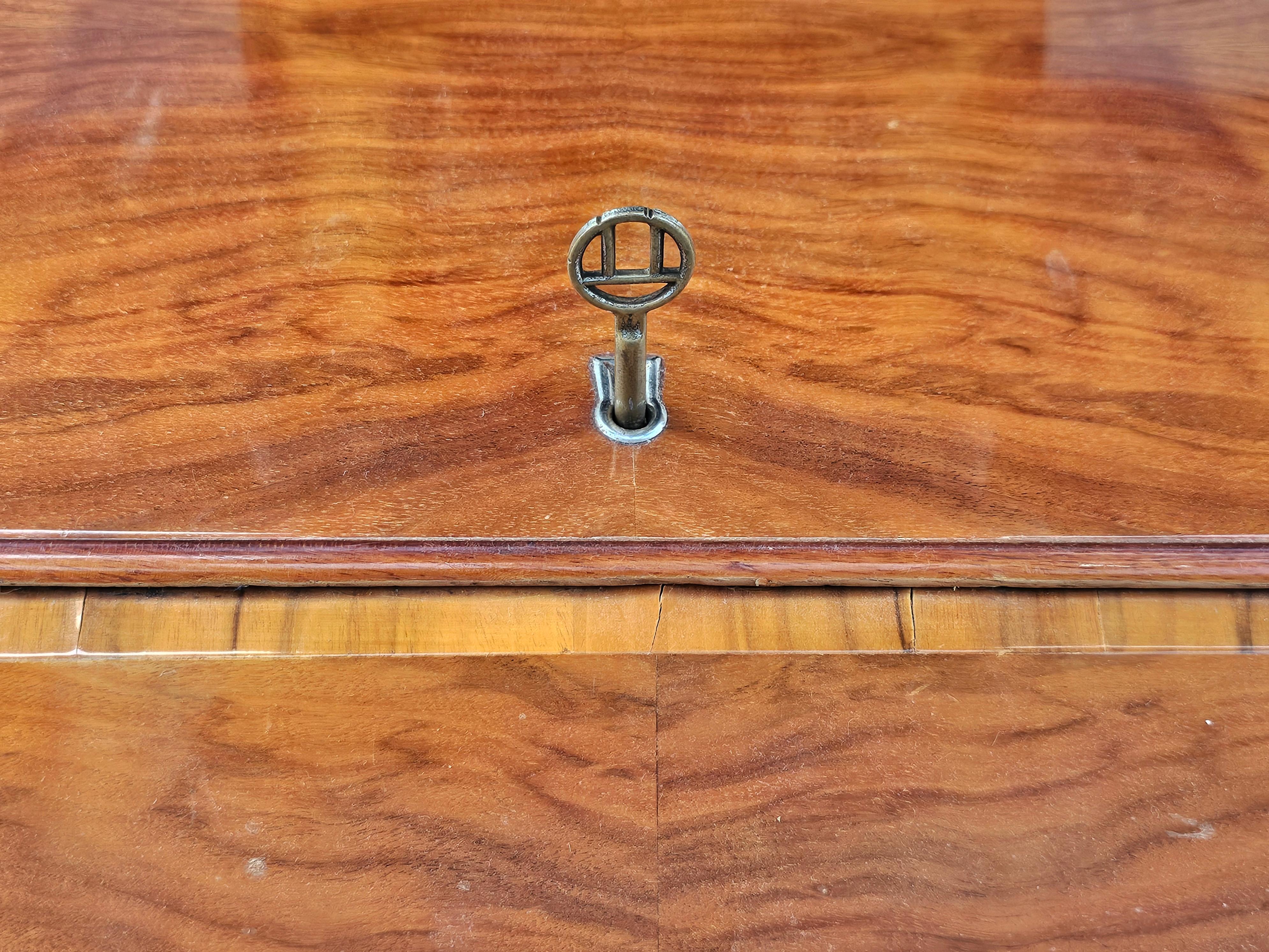 Tedesco Secretaire o Bureau in noce Art Déco con 4 cassetti, Germania 1930 in vendita