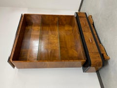 Vitrina Art Decó de Nogal