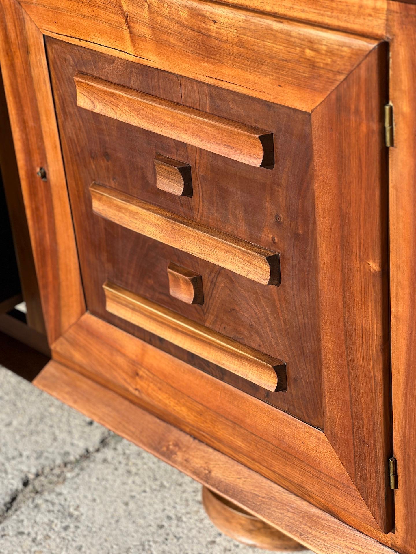 Art Deco walnut sideboard 1940 in the taste of Gaston Poisson 4