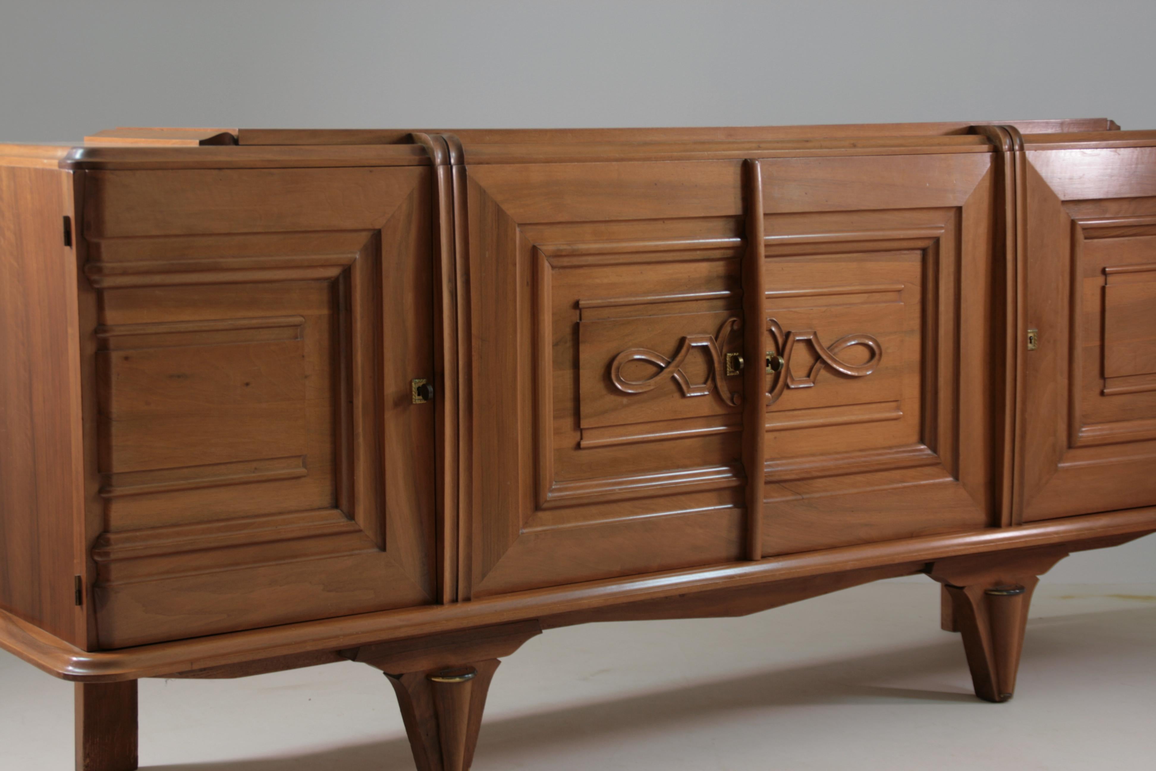 Credenza Art Déco in noce, Francia, anni '40 in vendita 4