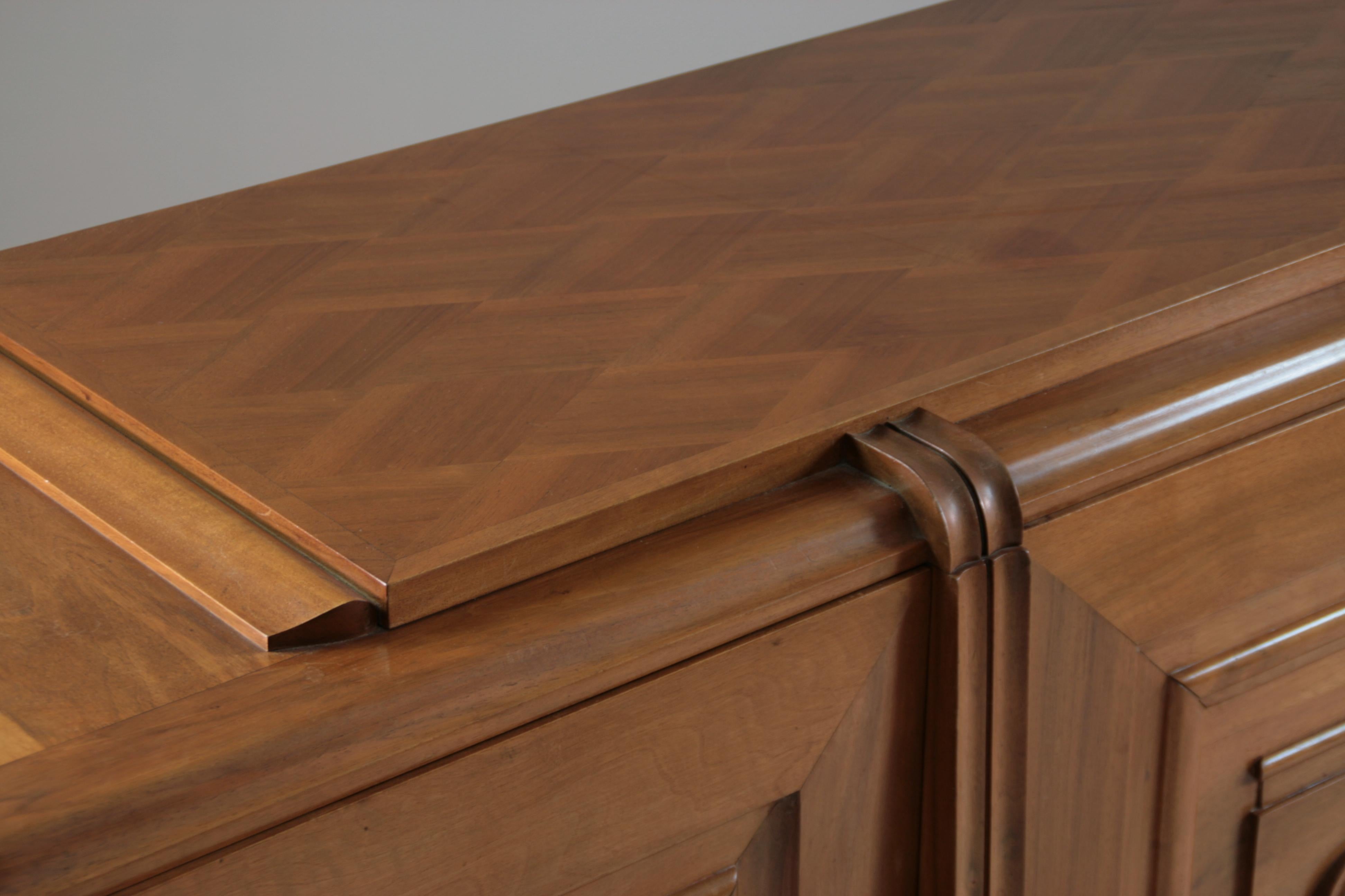Credenza Art Déco in noce, Francia, anni '40 in vendita 2
