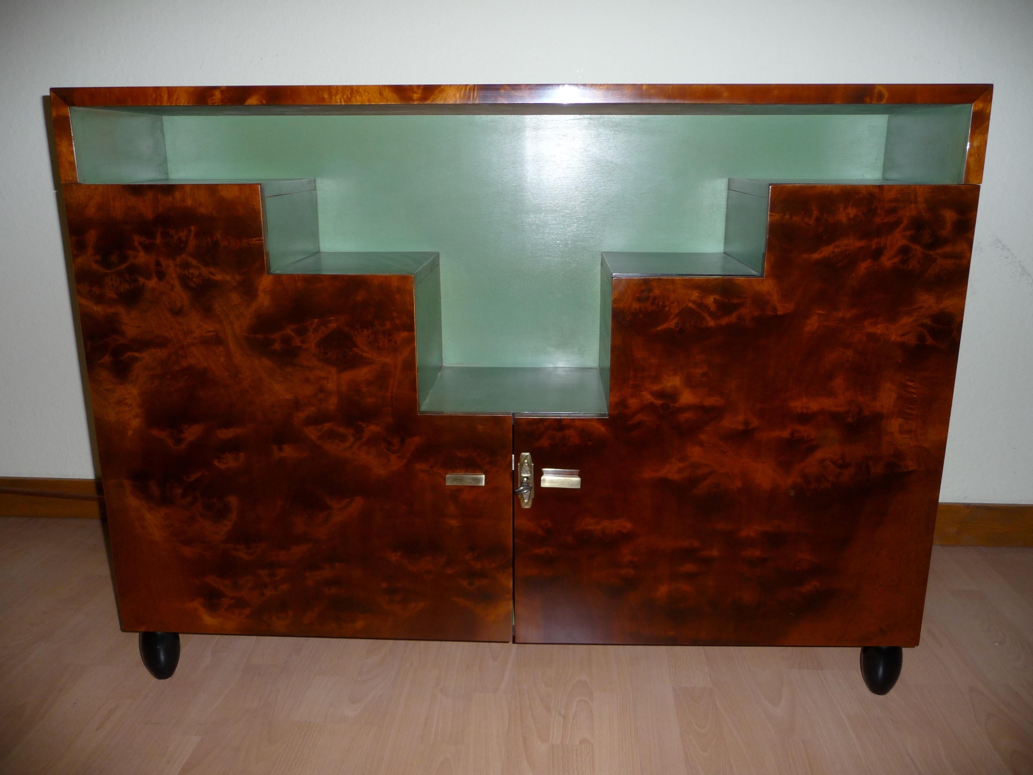 Art Deco Walnut Skyscraper Cabinet / Bookcase in the Manner of Paul T.Frankl For Sale 5