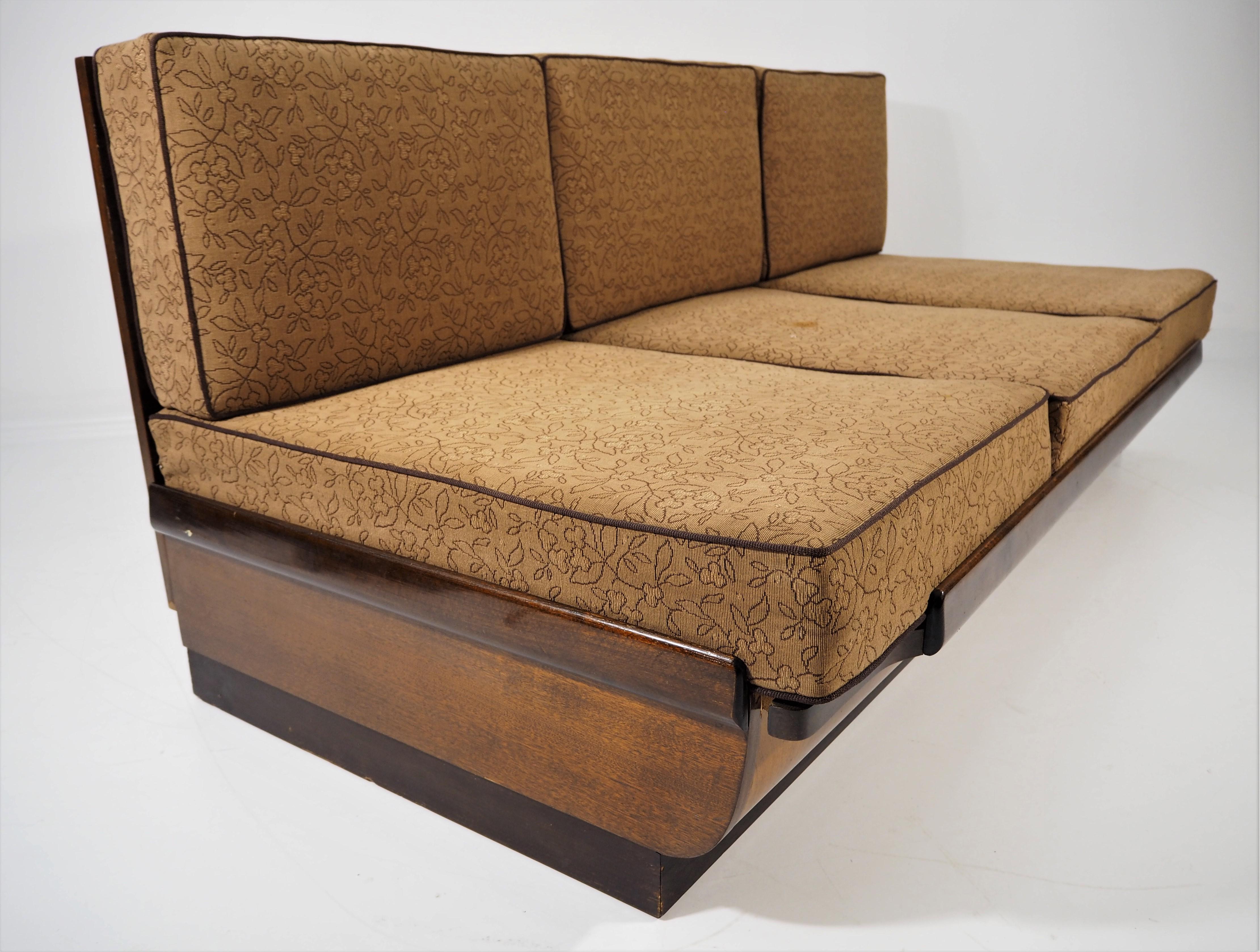 Art Deco Walnut Sofa Bed, 1960s 4