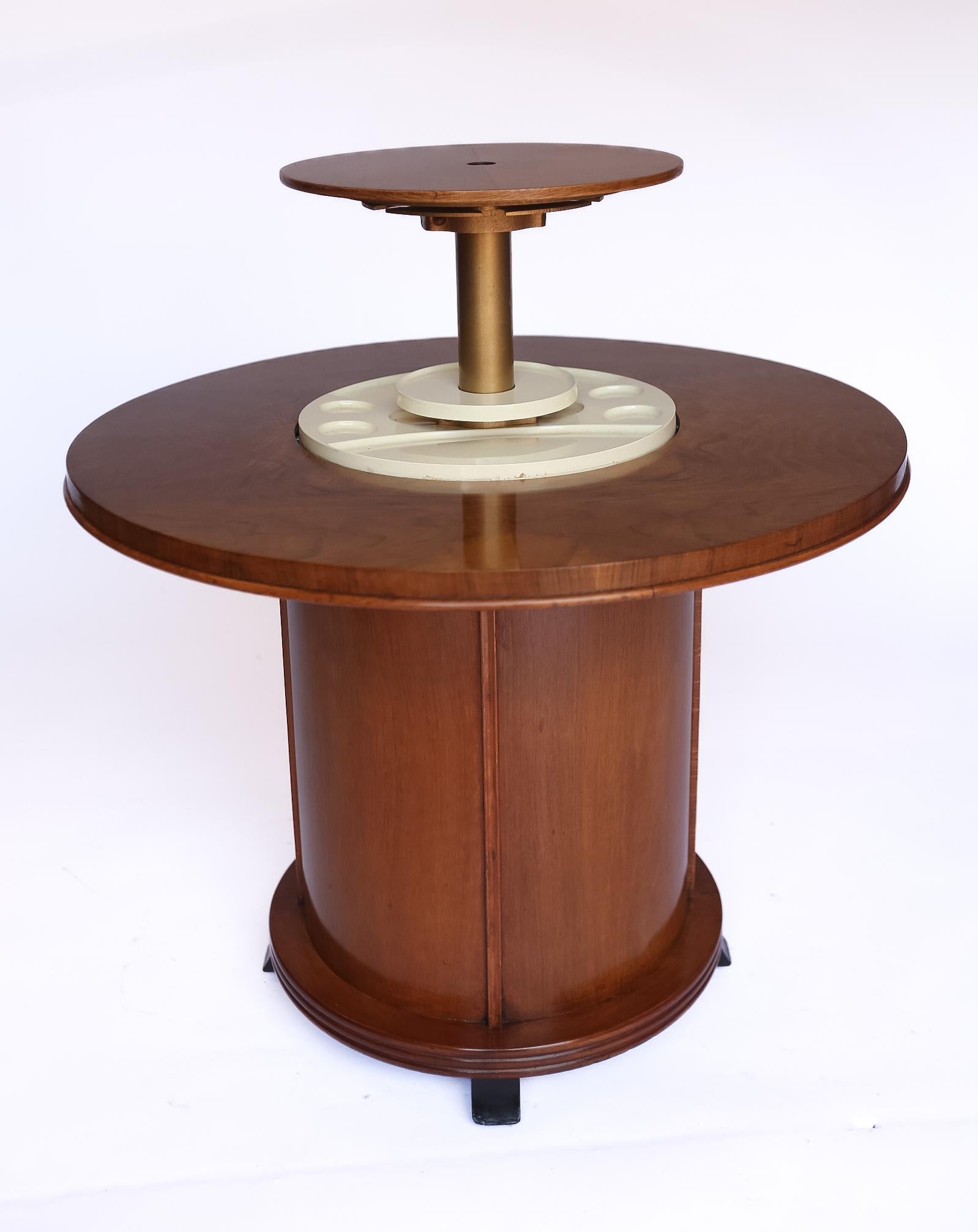 Mid-20th Century Art Deco Walnut Surprise Cocktail Table 1930s For Sale