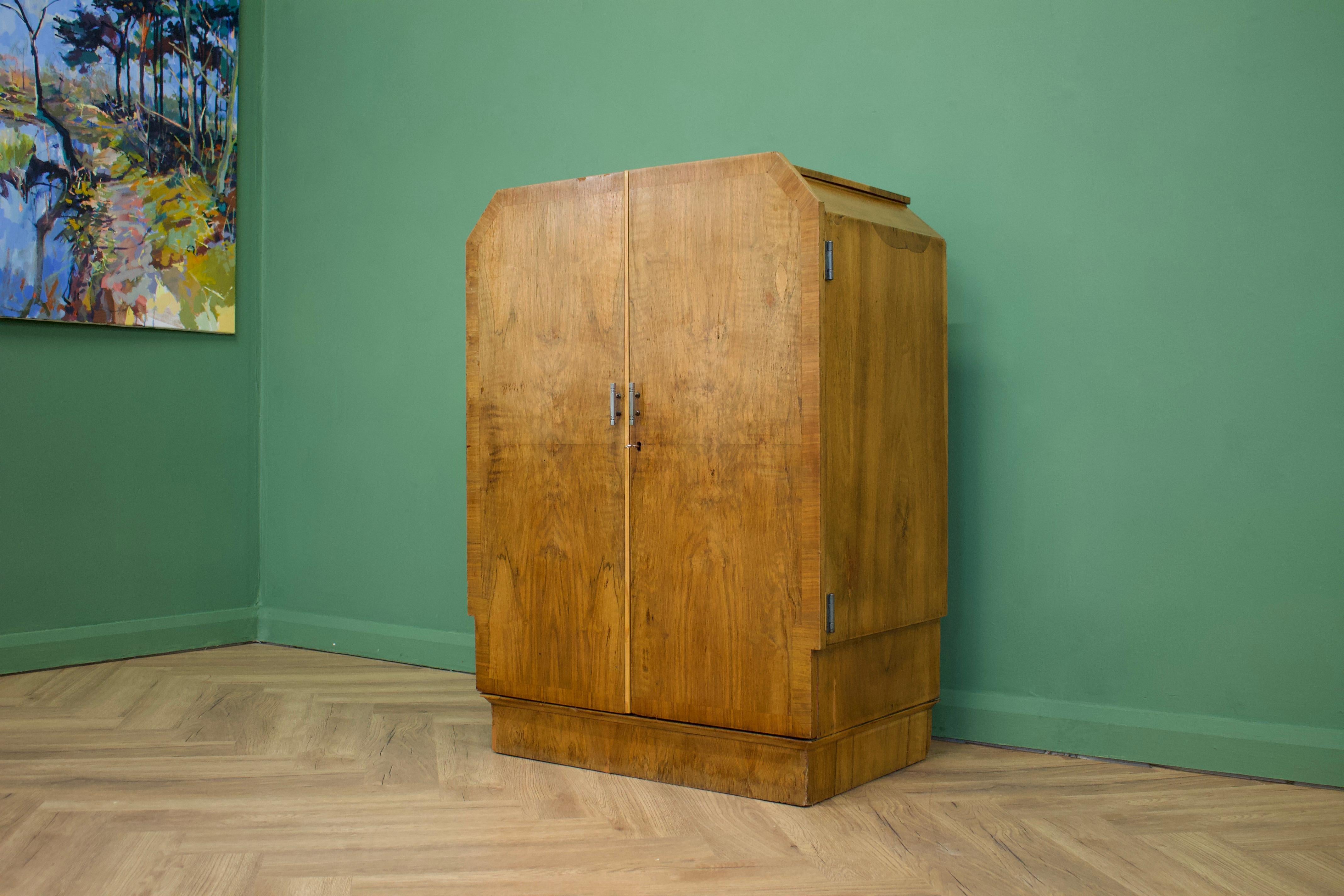 Veneer Art Deco Walnut Tallboy or Cabinet, 1930s