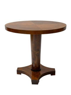 Table d'appoint Art déco en placage de noyer, design suédois, années 1930