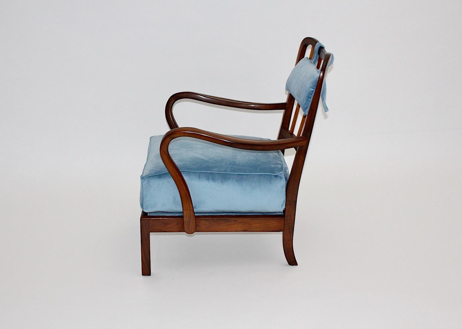 Art Deco Walnut Vintage Lounge Chair Armchair Attr. Oswald Haerdtl 1930s Vienna For Sale 7