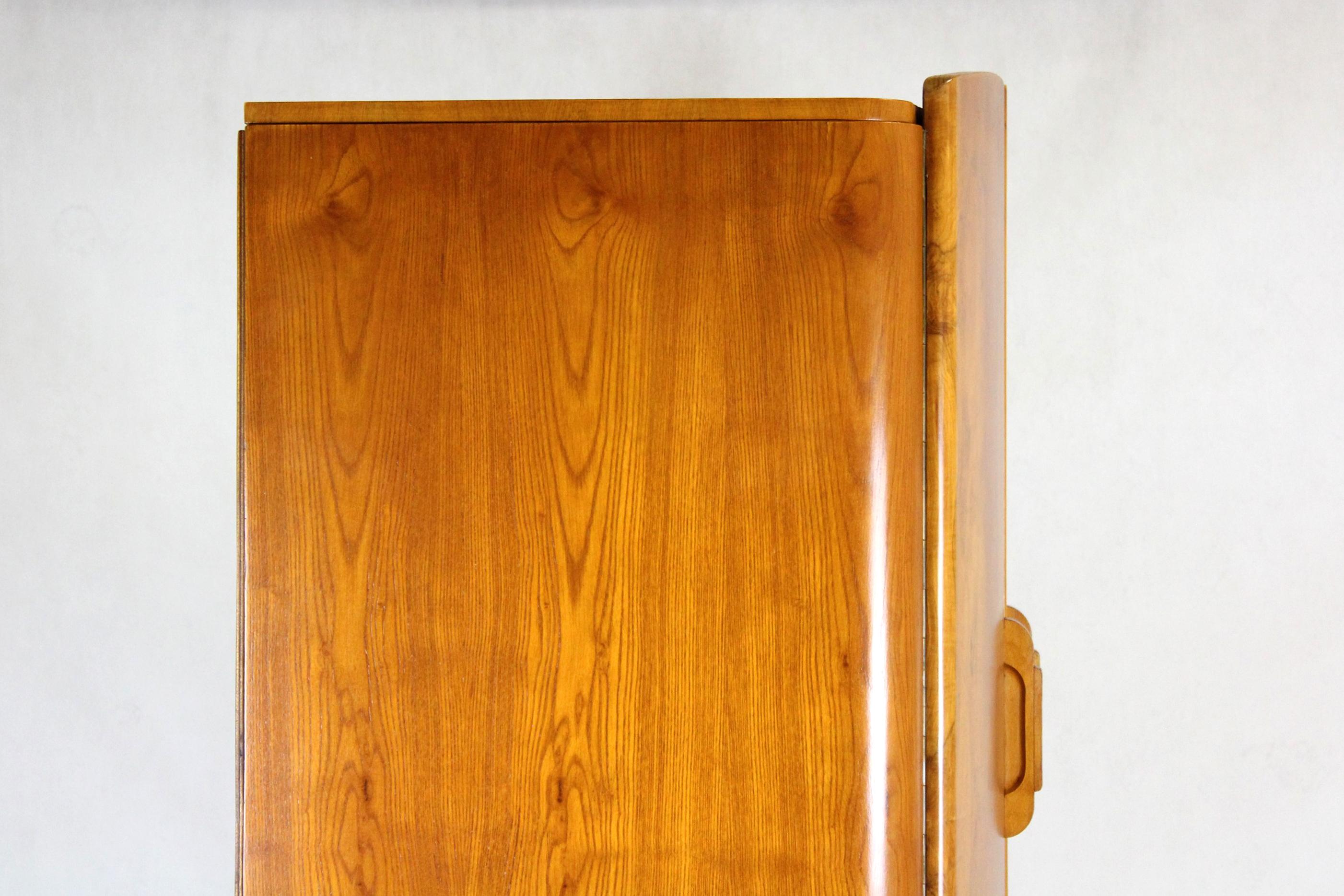 Art Deco Walnut Wardrobe by Jindrich Halabala for Up Zavody, 1940s 10