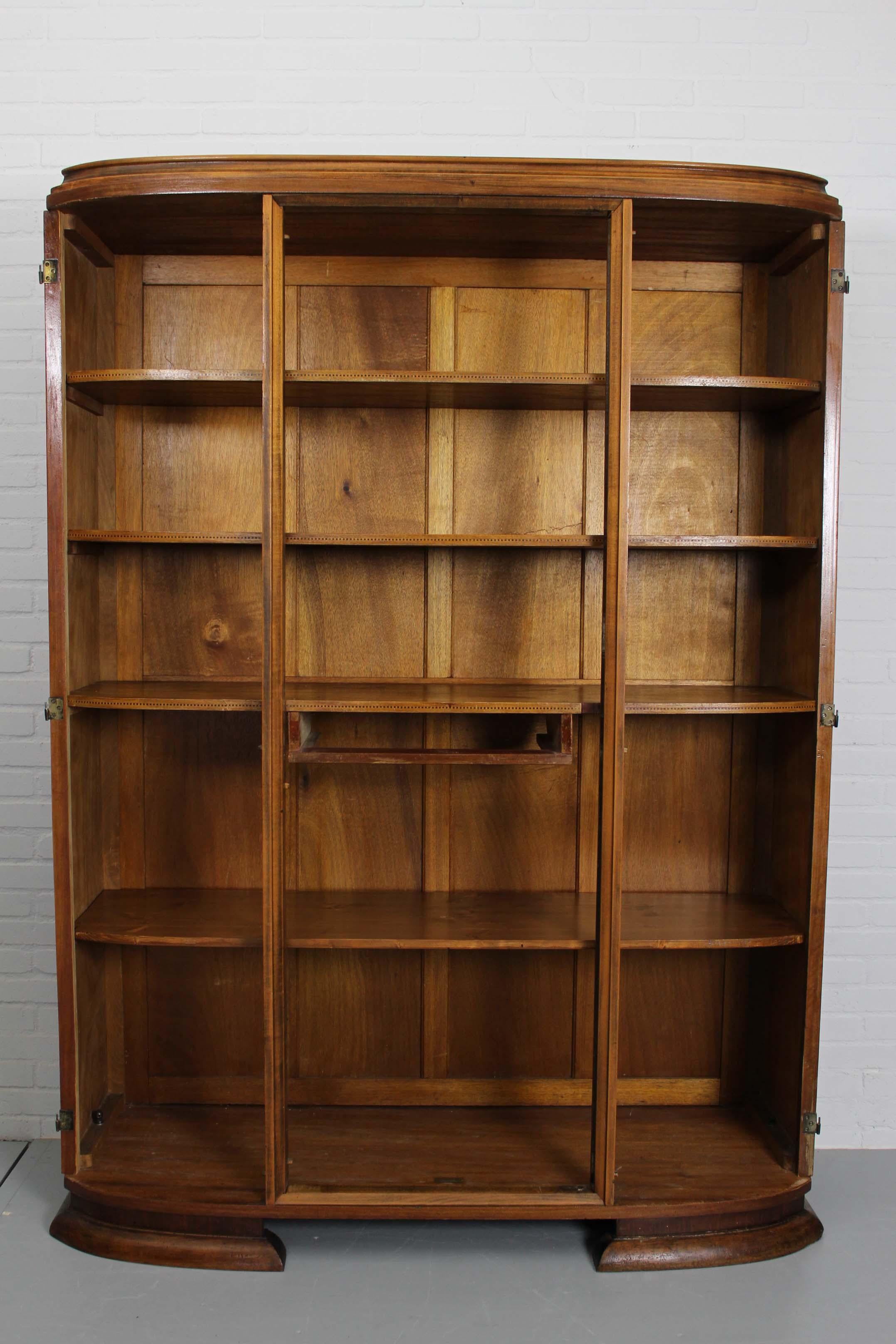 Armoire Art Déco en noyer par Guerin, Paris, 1920 6