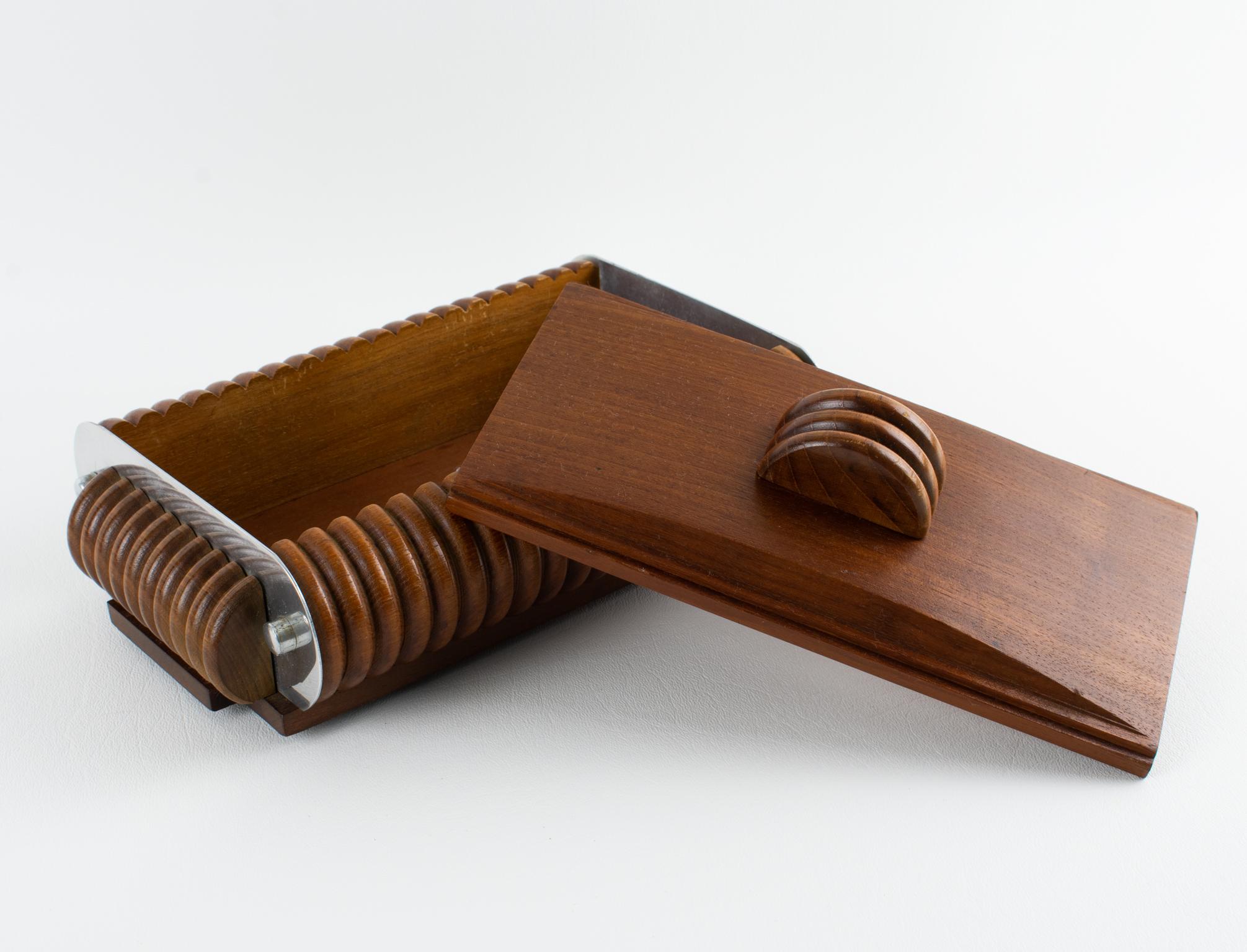 Art Deco Walnut Wood and Aluminum Box, France circa 1930 For Sale 1