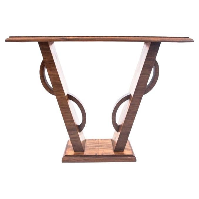 Art Deco walnut wooden console, Poland, 1940s. For Sale