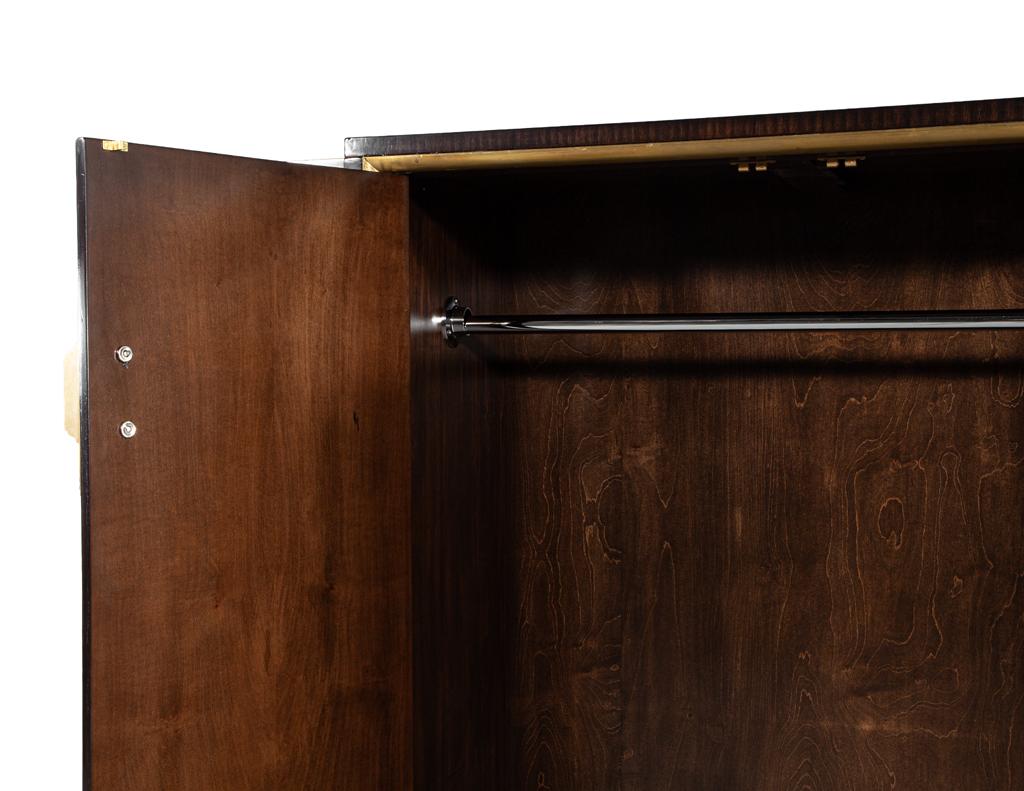 Metà XX secolo Armadio guardaroba Art Deco, circa 1940 Francia in vendita