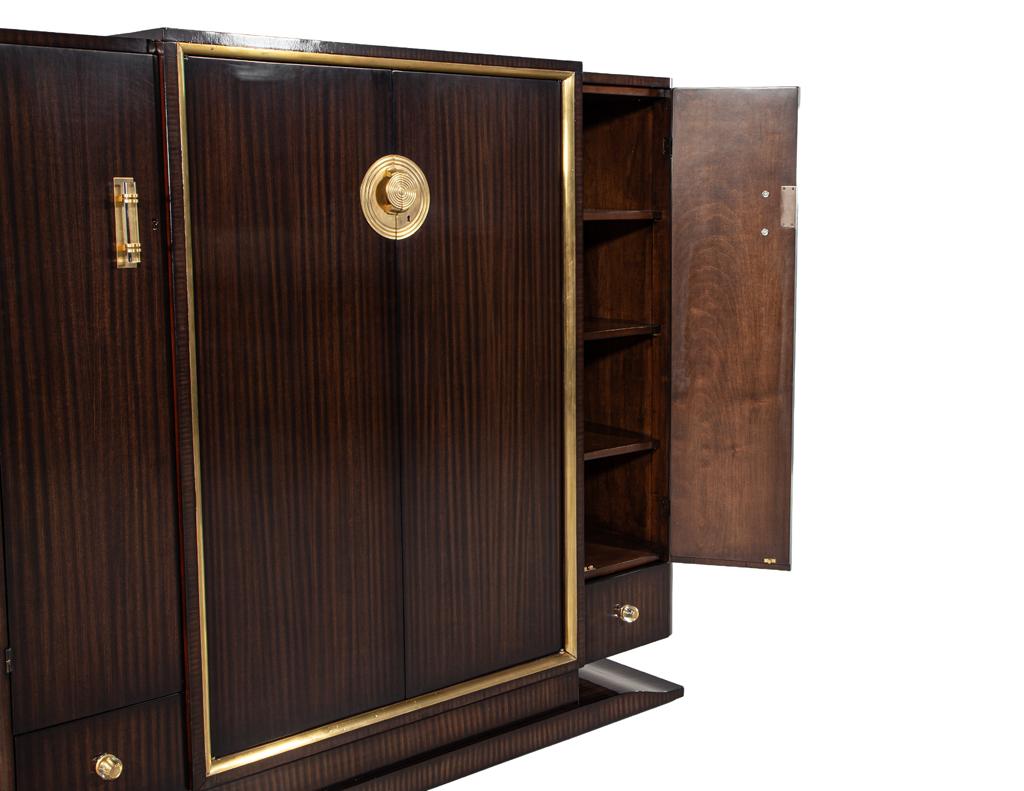 Armadio guardaroba Art Deco, circa 1940 Francia in vendita 1