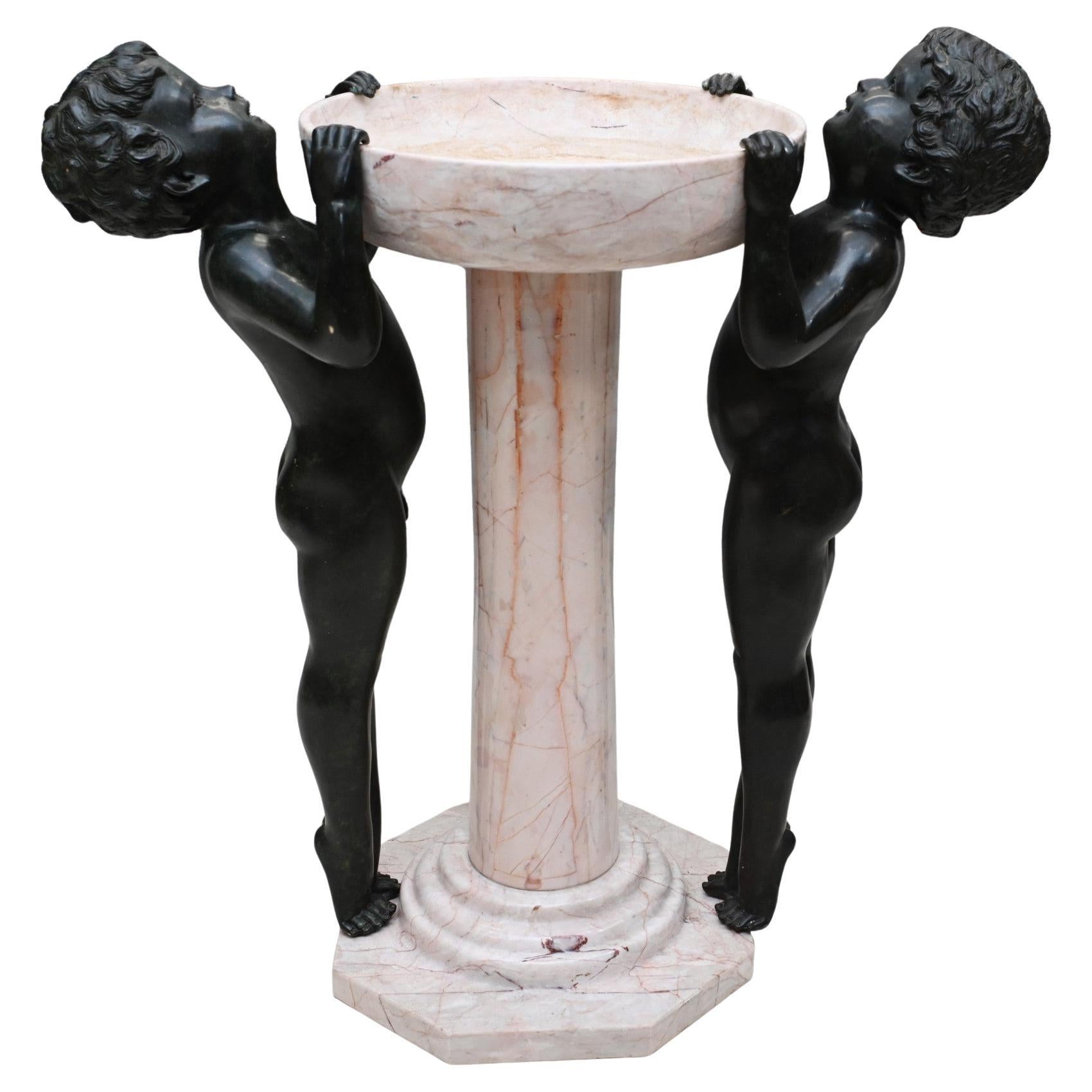 Fontaine à eau Art Déco Marbre Bronze Fontaine à oiseaux pour enfants en vente