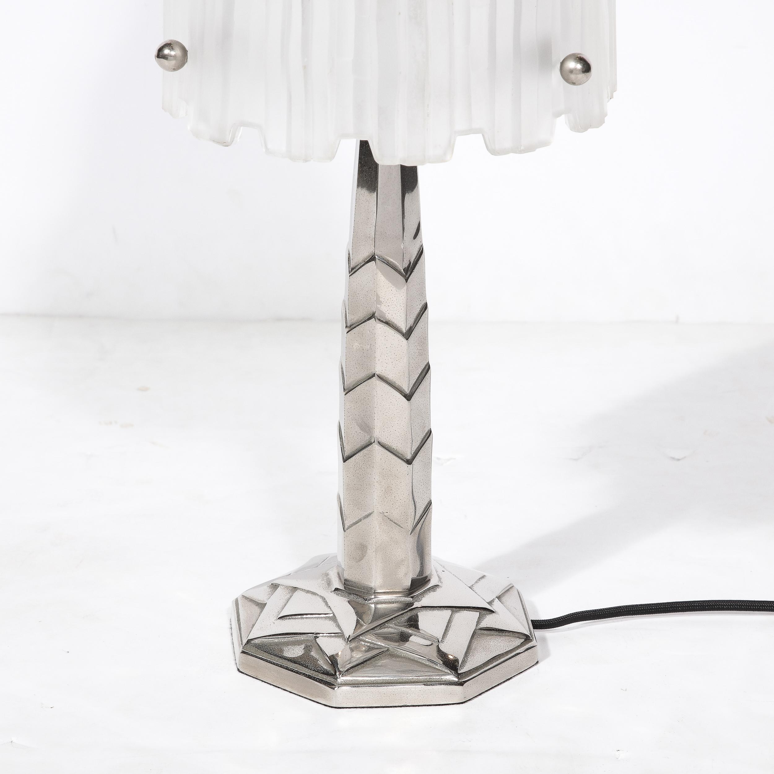 Art Deco Waterfall Frosted Glass Table Lamp w/ Skyscraper Base signed Sabino For Sale 9