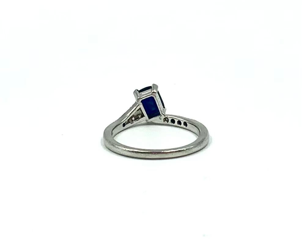 Art Deco Wedderien Natural Sapphire Diamond Platinum Comet Ring, GIA For Sale 2