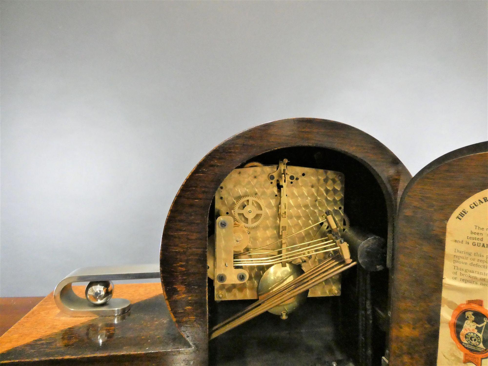 Pendule de cheminée Art Déco Westminster à carillons par Perivale Bon état - En vente à Norwich, GB