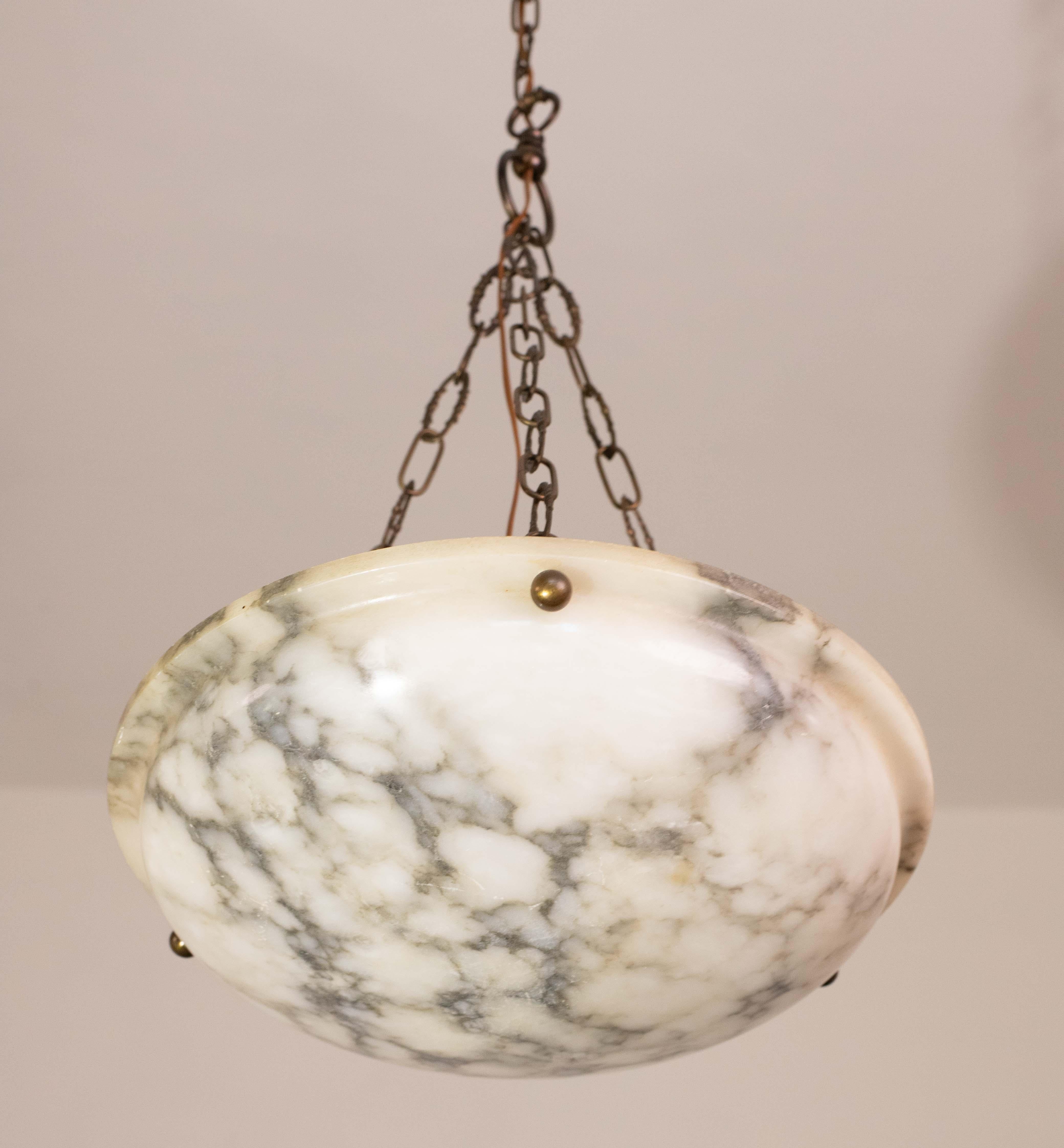 Weißer Alabaster-Kronleuchter im Art déco-Stil, 1950er Jahre im Angebot 3