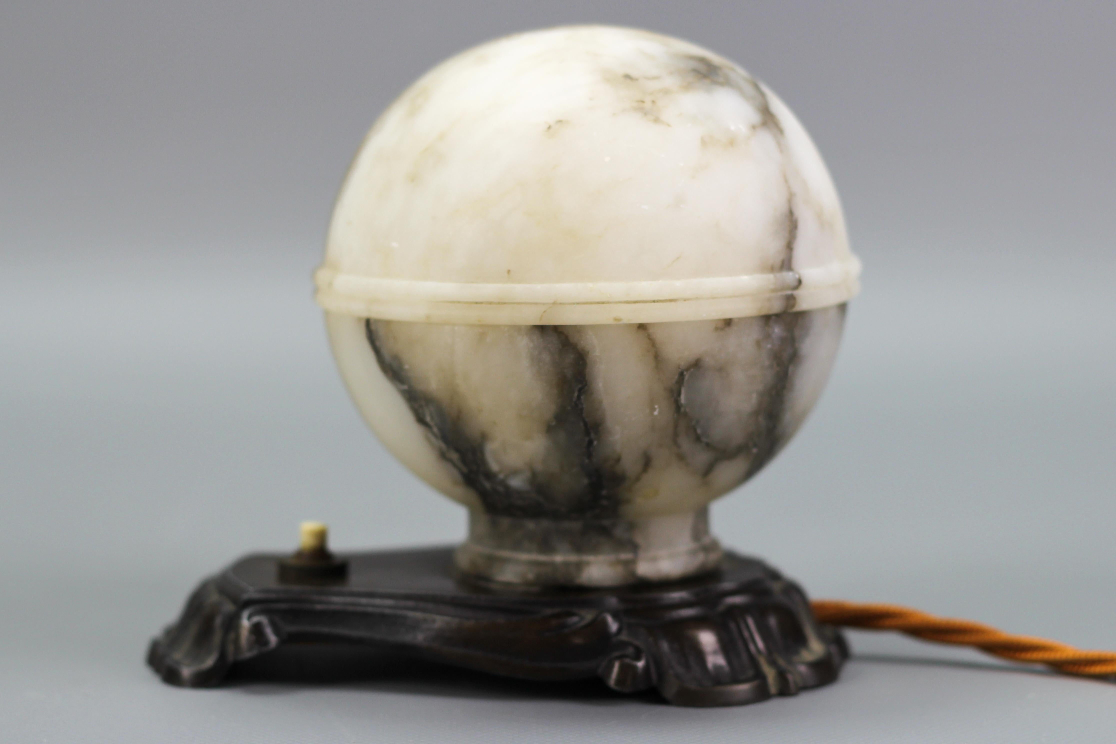 Art Deco White and Black Alabaster Globe Sphere Night Lamp or Mood Lamp, 1930s For Sale 4