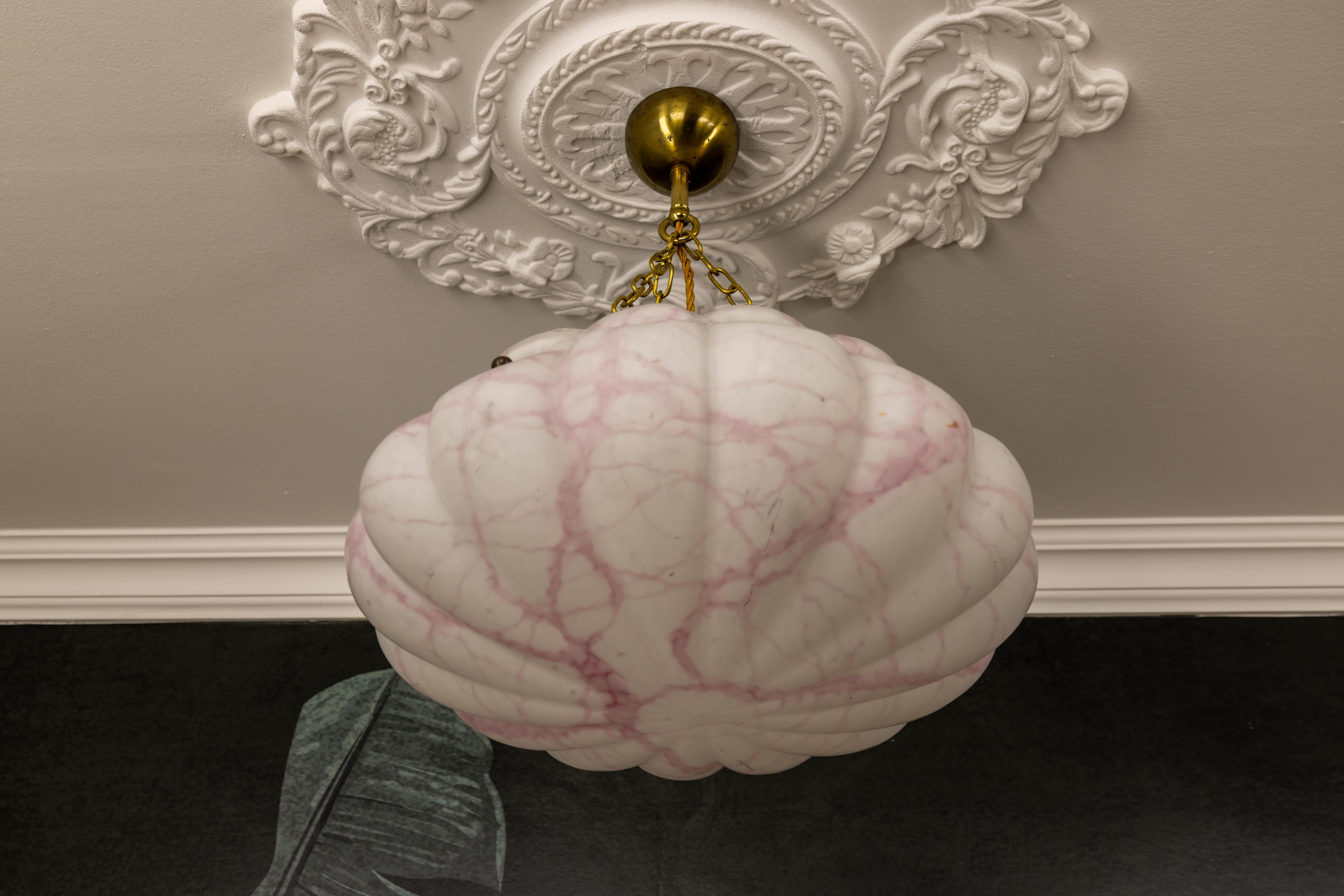 Art Deco White and Pink Marbled Glass and Brass Pendant Light, 1930s For Sale 3