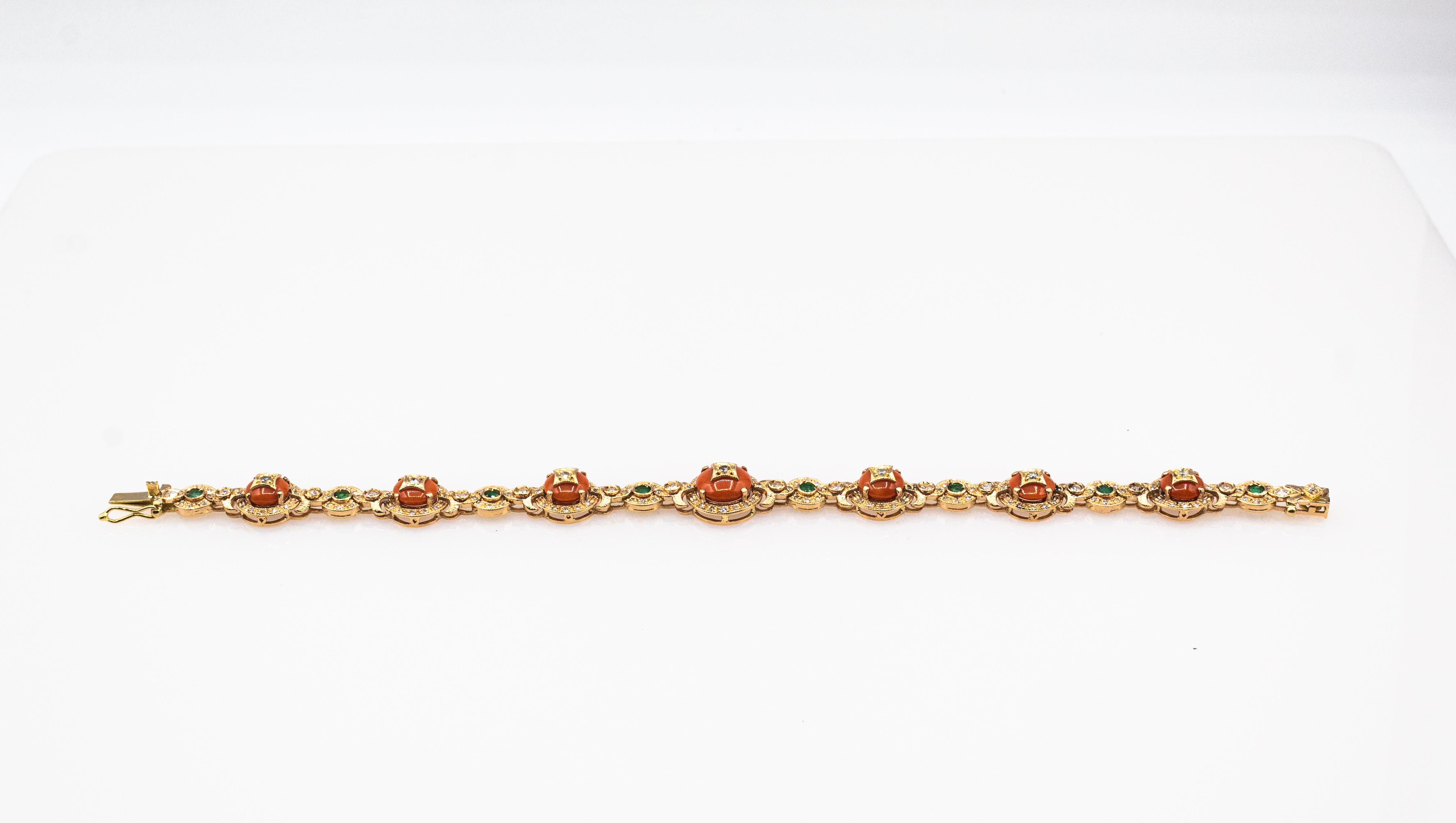 Art Deco White Diamond Emerald Mediterranean Red Coral Yellow Gold Bracelet In New Condition For Sale In Naples, IT