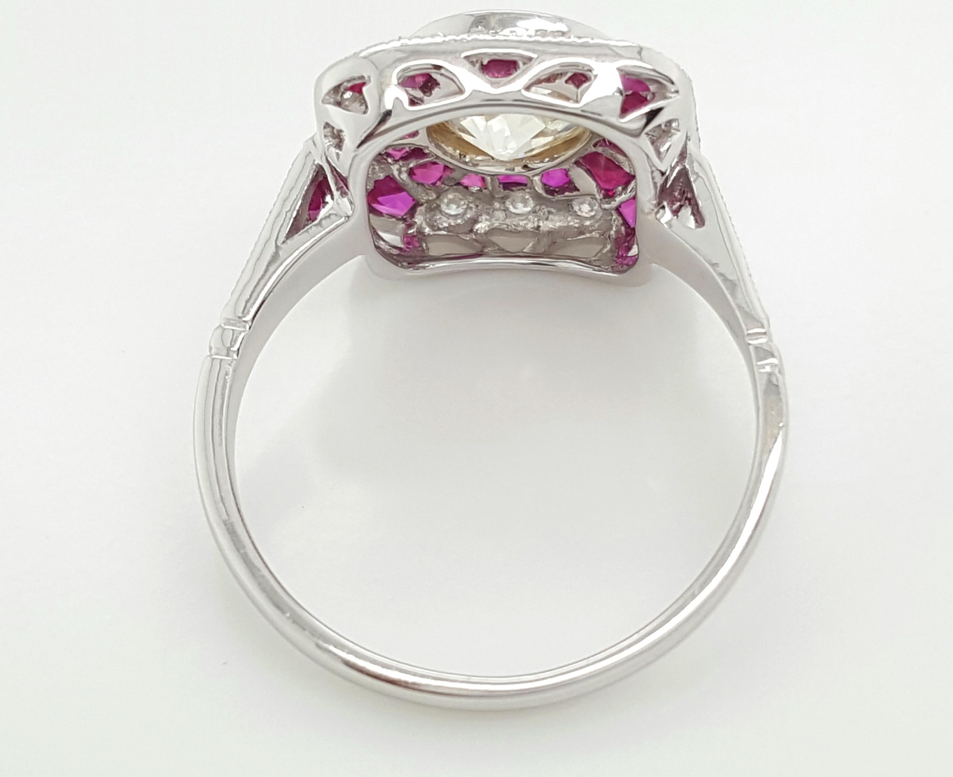 Anillo Halo de Rubí con Diamantes de Corte Europeo Antiguo de 1,5 Quilates en Oro Blanco Inspirado en el Art Decó en venta 2