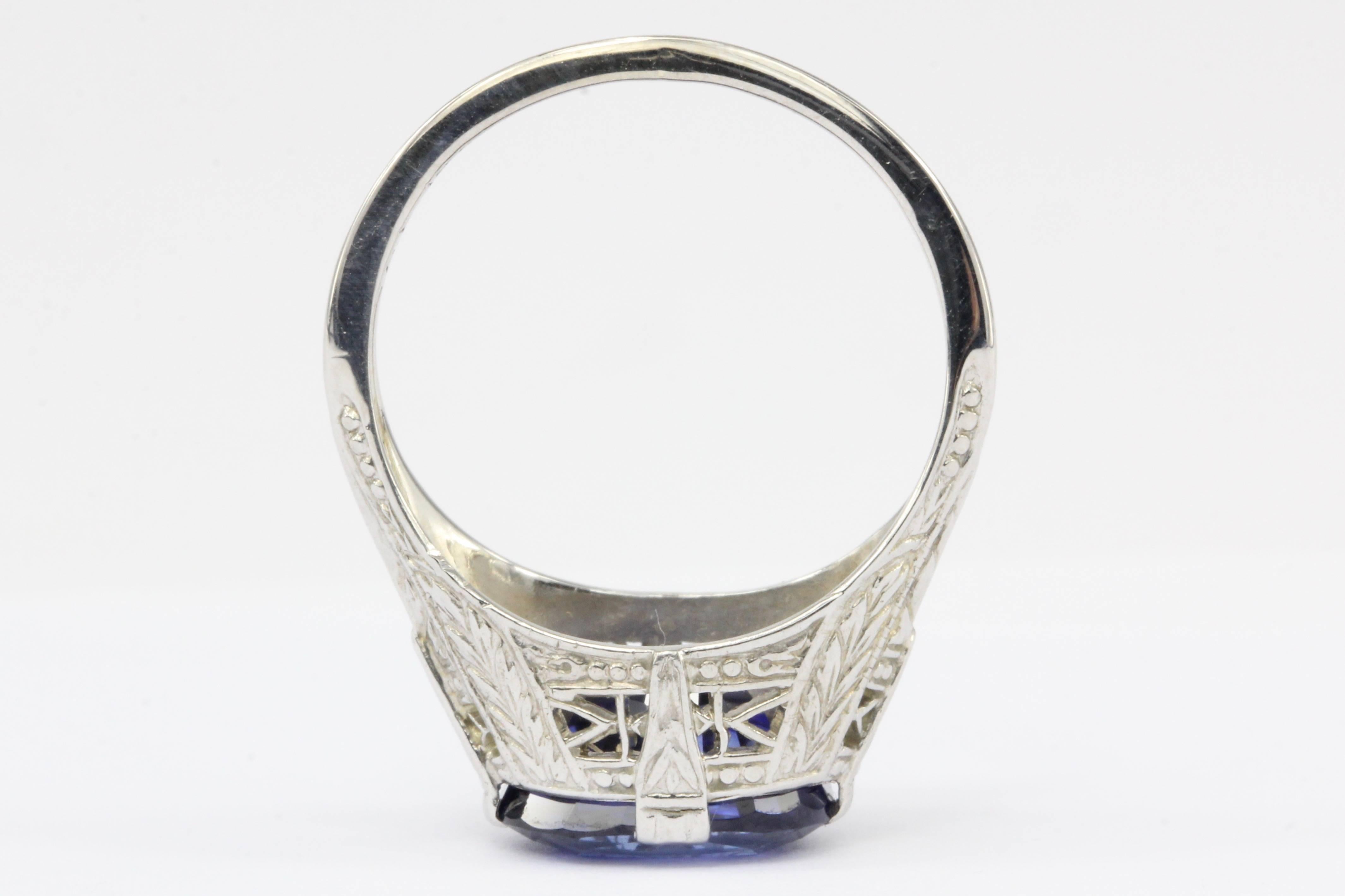 Art Deco White Gold 4.09 Carat Natural Gia Royal Blue Sapphire Ring 2