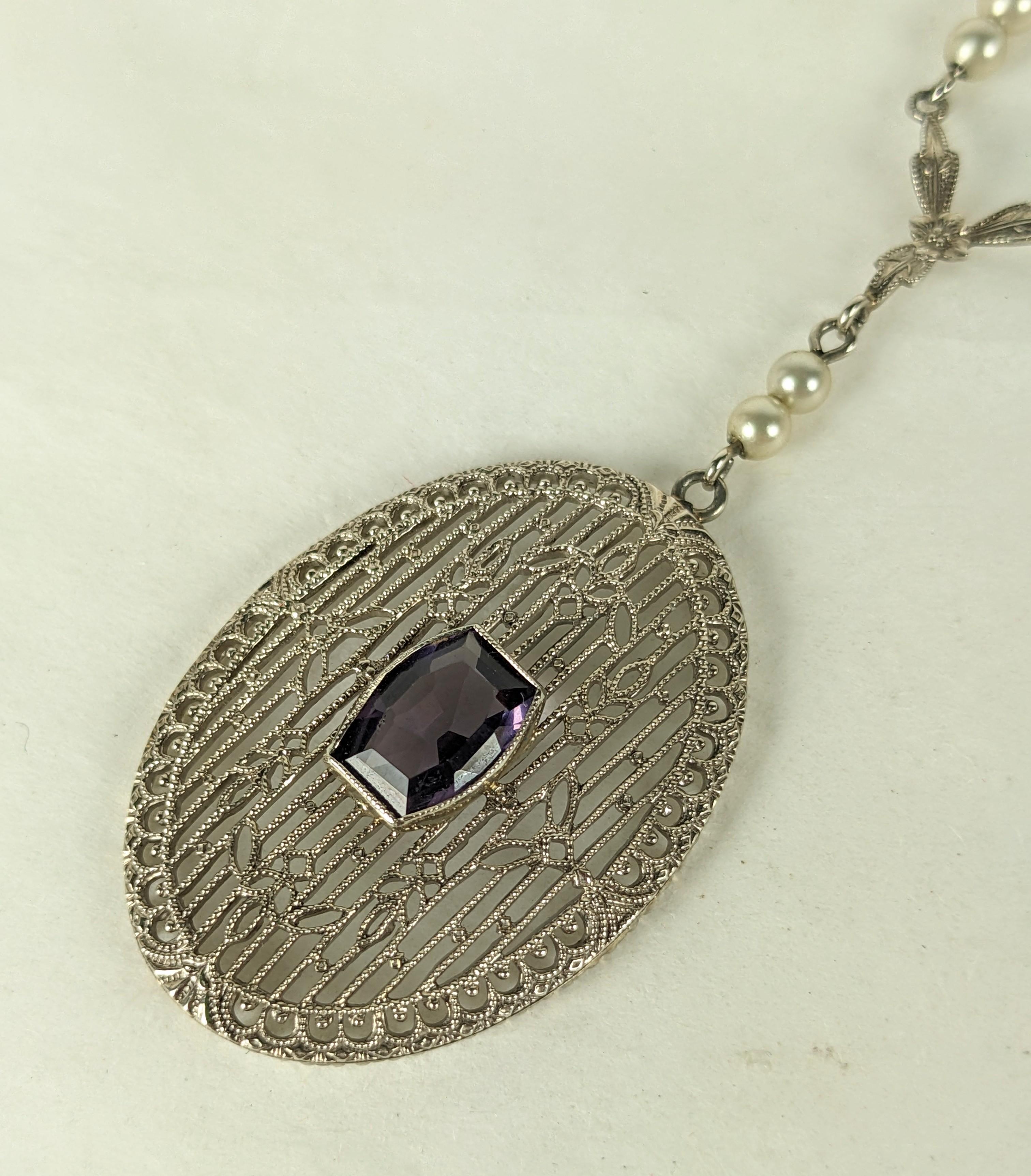 Art Deco White Gold Filigree Pendant In Good Condition For Sale In New York, NY