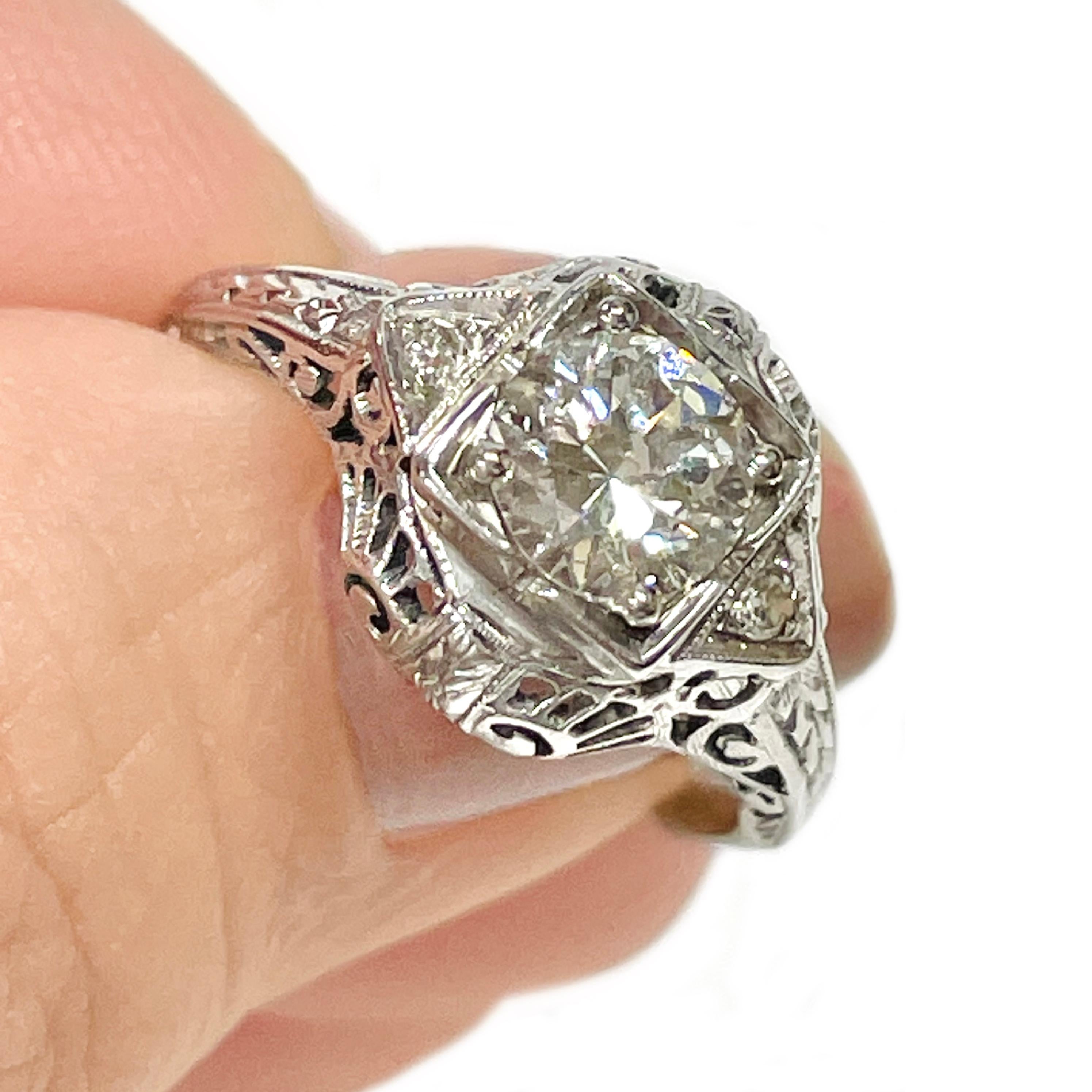 Art Deco White Gold Three Diamond Ring In Good Condition In Palm Desert, CA