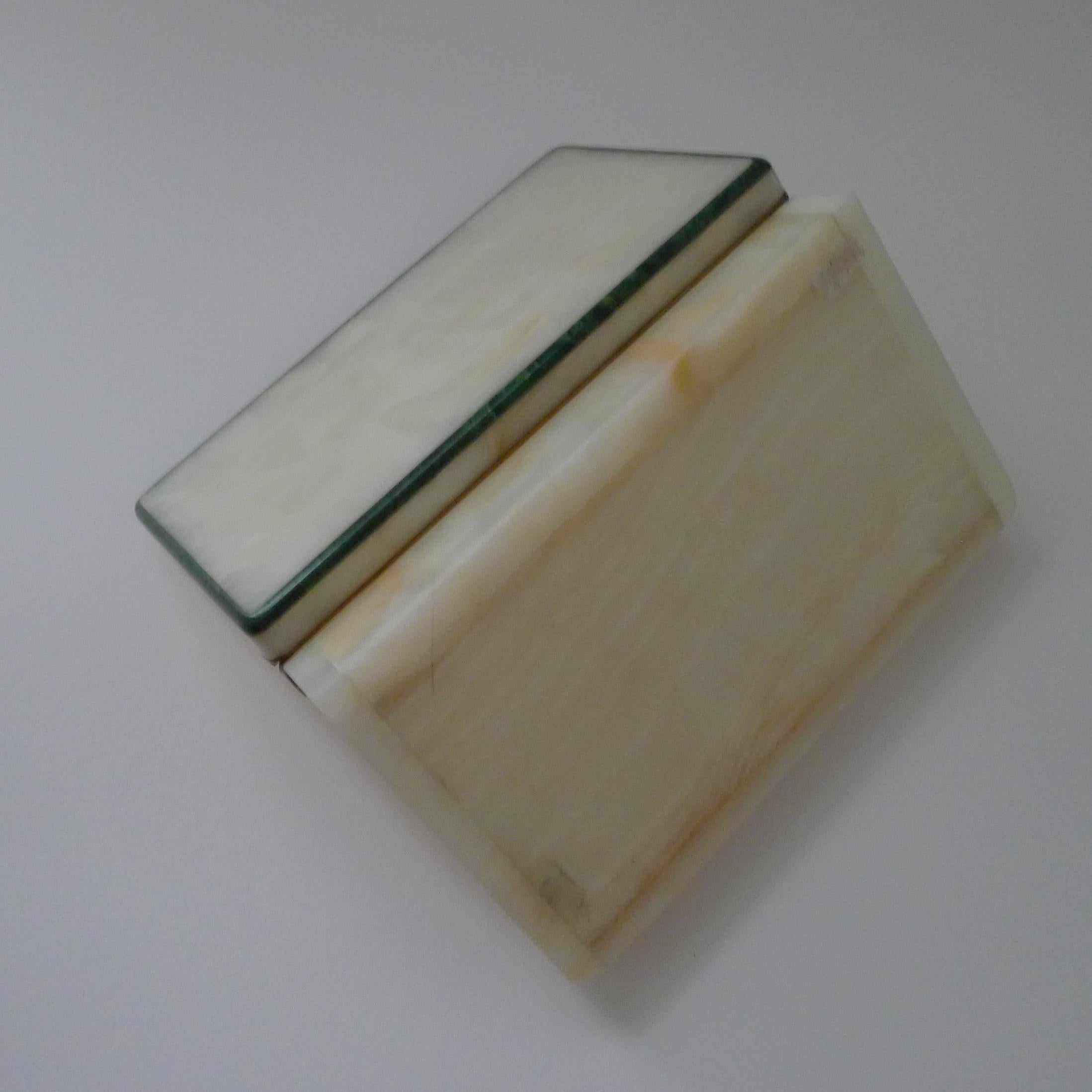 Mid-20th Century Art Deco White Onyx and Malachite Cigar / Desk Box x.1930 For Sale