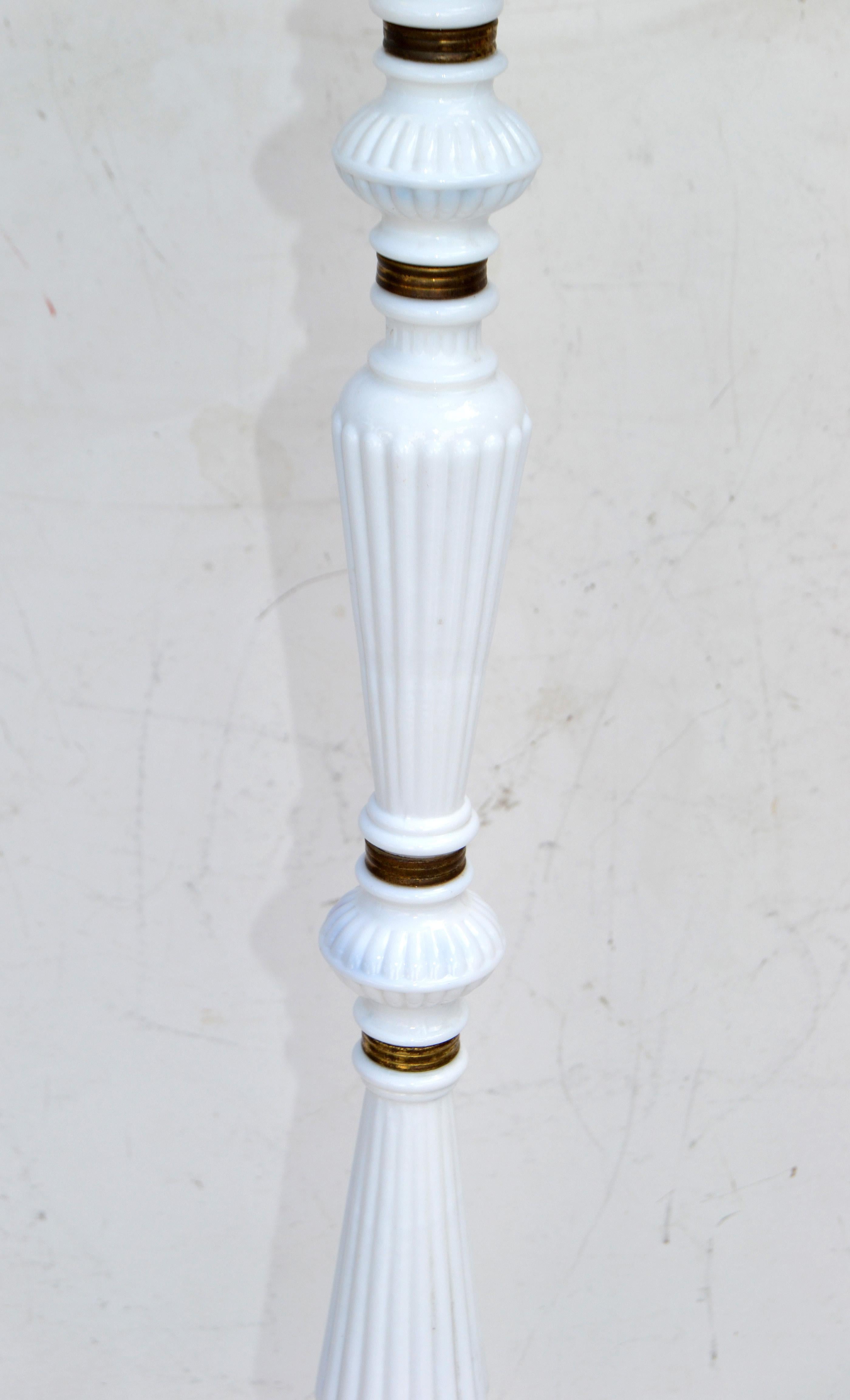 Hollywood Regency Art Deco White Opaline & Brass Floor Lamp, France, 1940 For Sale