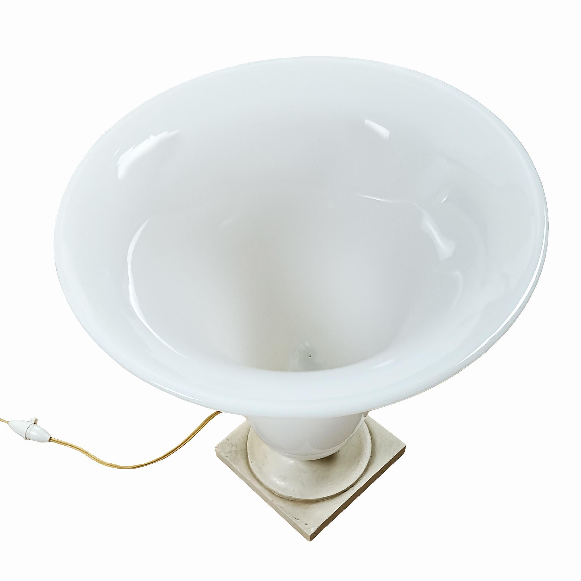 French Art Deco White Opaline Lamp – France 1930 For Sale
