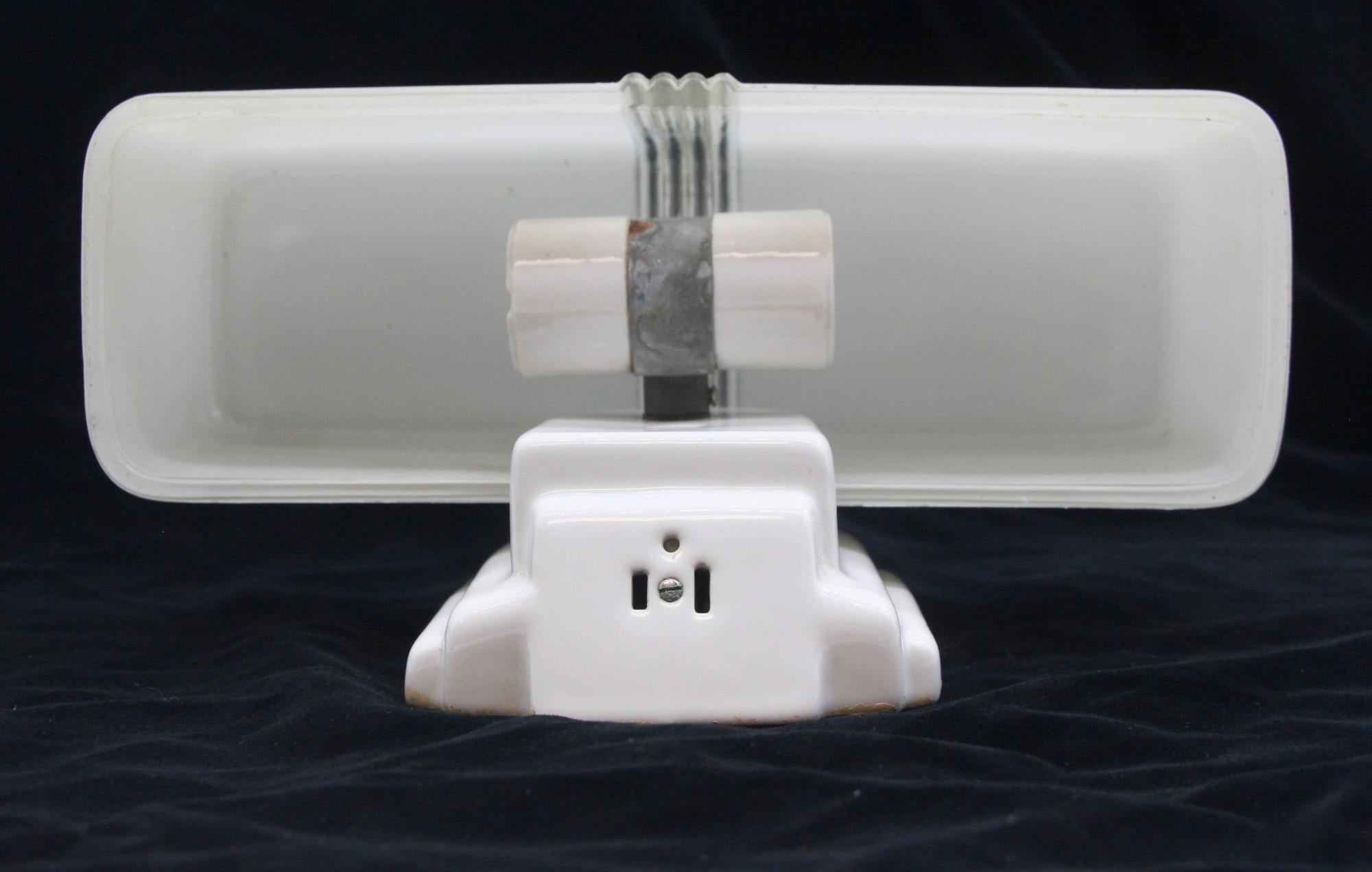 Mid-20th Century Art Deco White Porcelain Bathroom Light Fixture with Cast Glass & 2 Lights