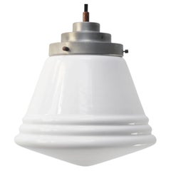 Lampade a sospensione Art Déco in vetro opalino bianco scanalato di Philips