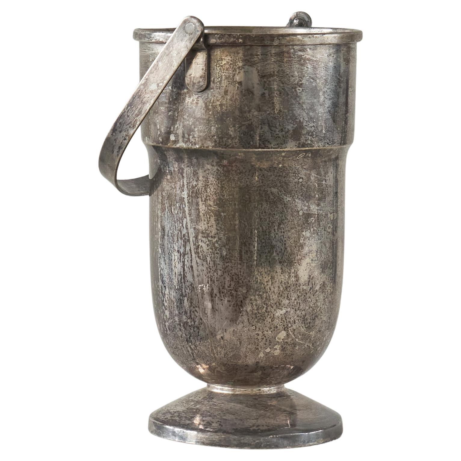 Art Deco Wine Cooler with Handle in Patinated Silver Plate Early 20th Century