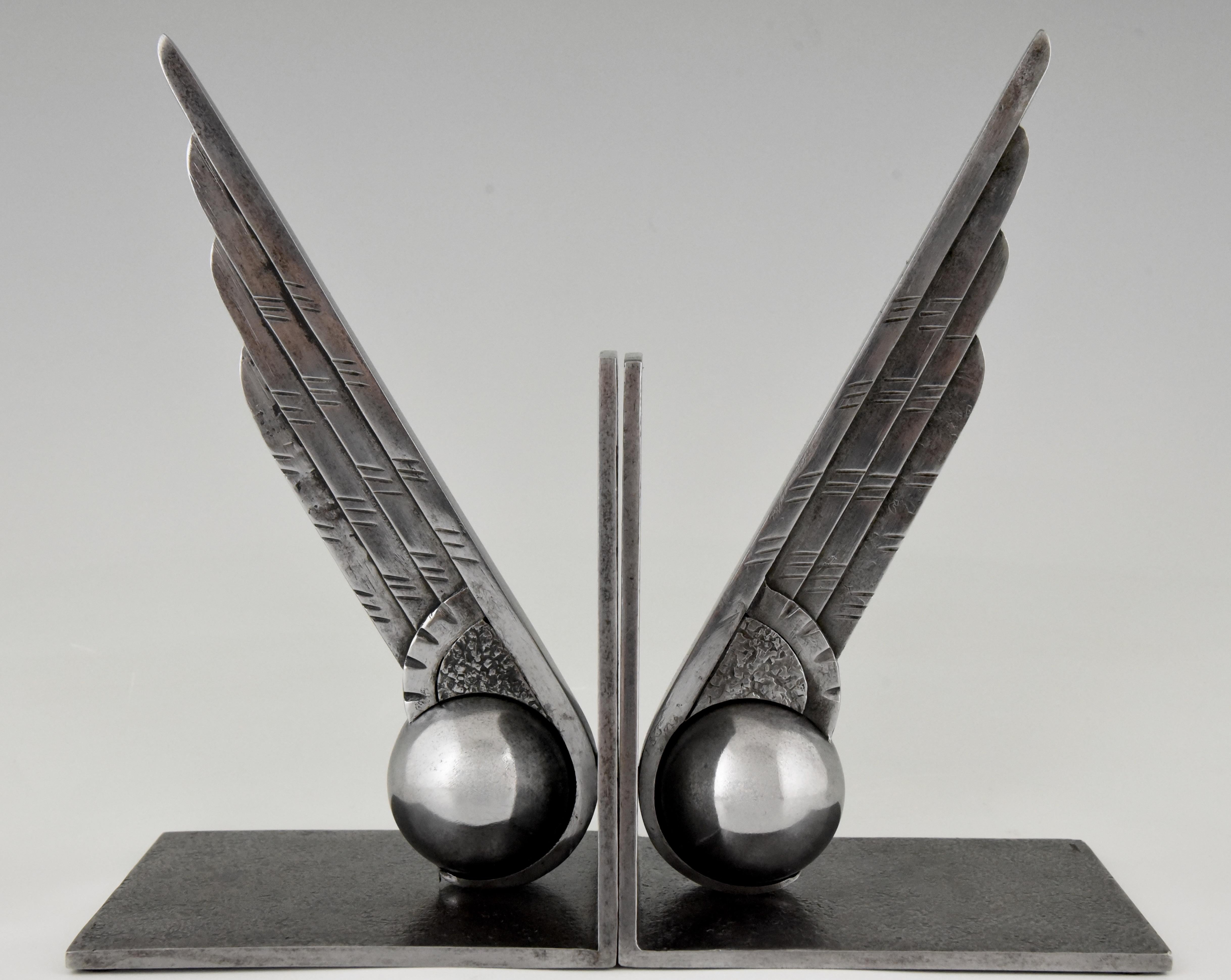 Art Deco Wing and Ball Wrought Iron Bookends Edgar Brandt, 1930 2