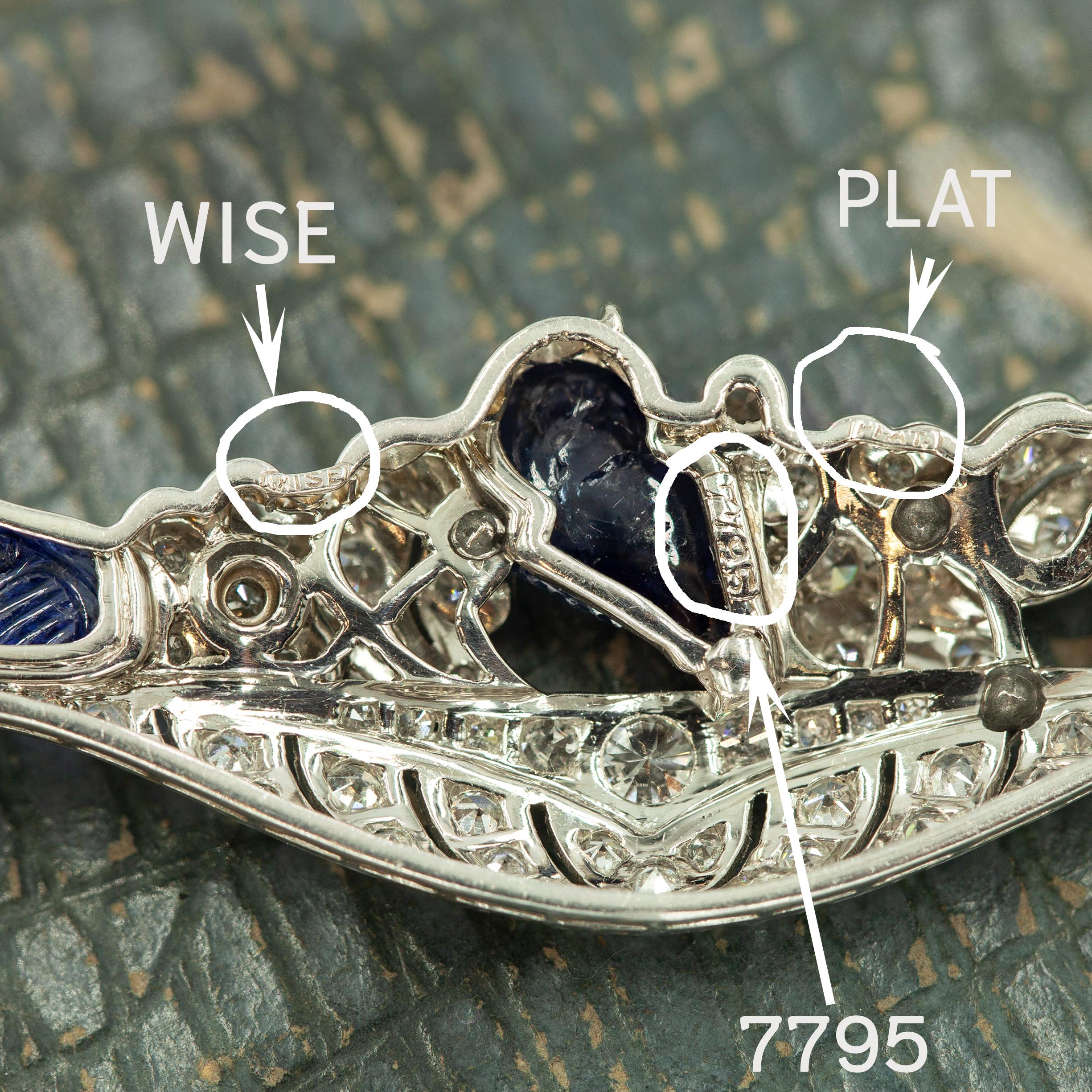Art Deco Platinum Diamond and Sapphire Brooch Signed WISE c. 1920s In Excellent Condition For Sale In New York, NY