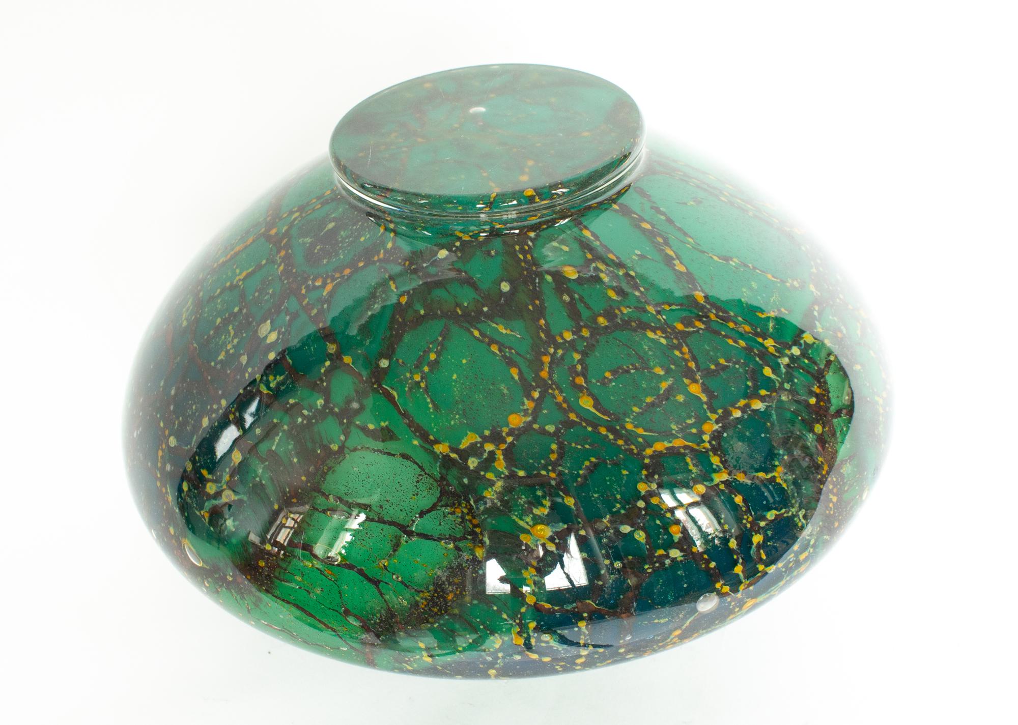 Verre d'art Art Deco WMF Ikora Art Glass in Green, Black and Gold, lampe de table en vente