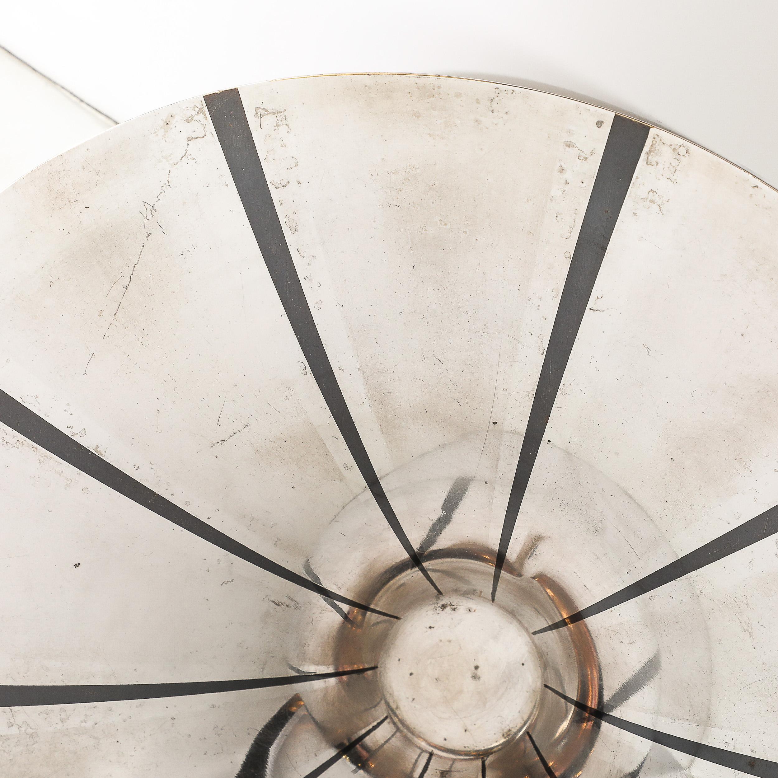 Art Deco WMF Ikora Textural Silver Plated Bowl W/ Jet Black Linear Detailing (bol en métal argenté texturé avec des détails linéaires en noir de jais) en vente 2