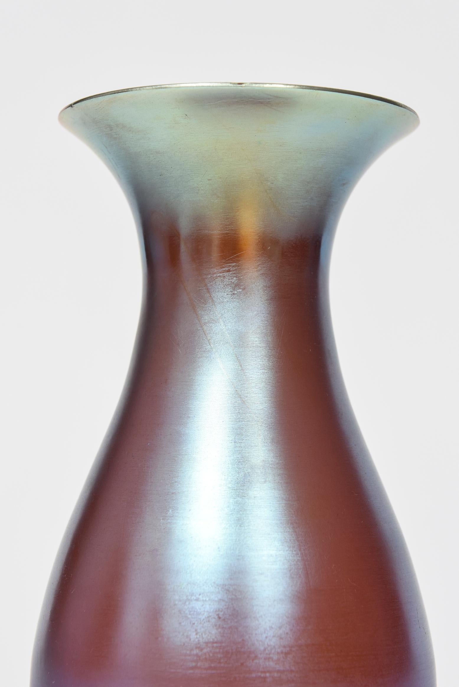 Mid-20th Century Art Deco WMF Iridescent Myra Art Glass Vase
