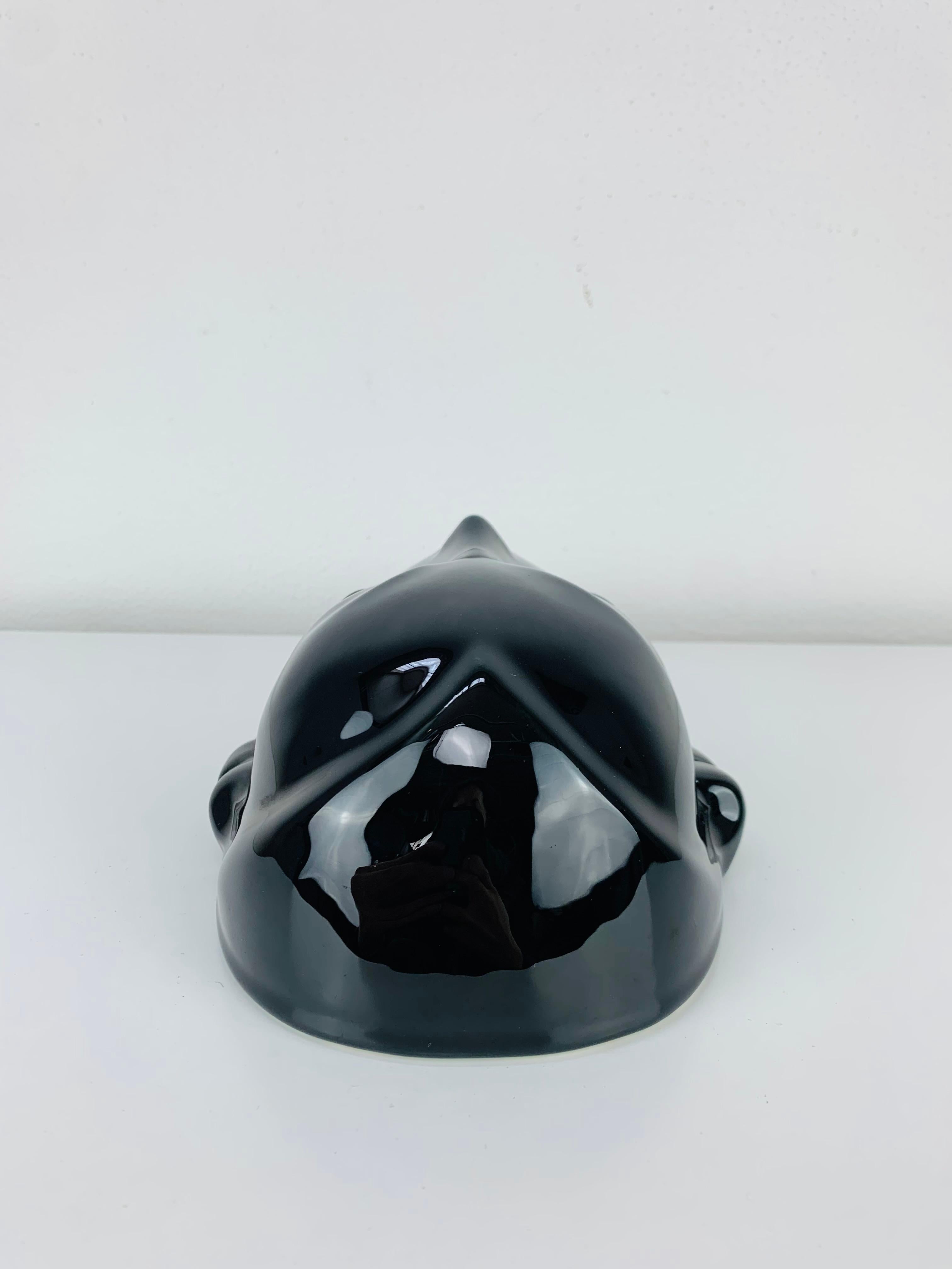 Figura di donna Art Déco in ceramica nera, di Eduard Hermanutz per Villeroy & Boch in vendita 2