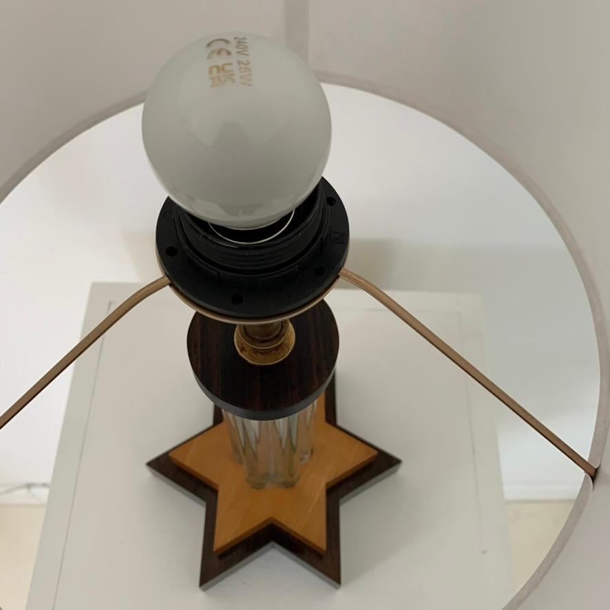 Lámpara de sobremesa Art Decó de madera y cristal, circa 1930, Francia. en venta 7