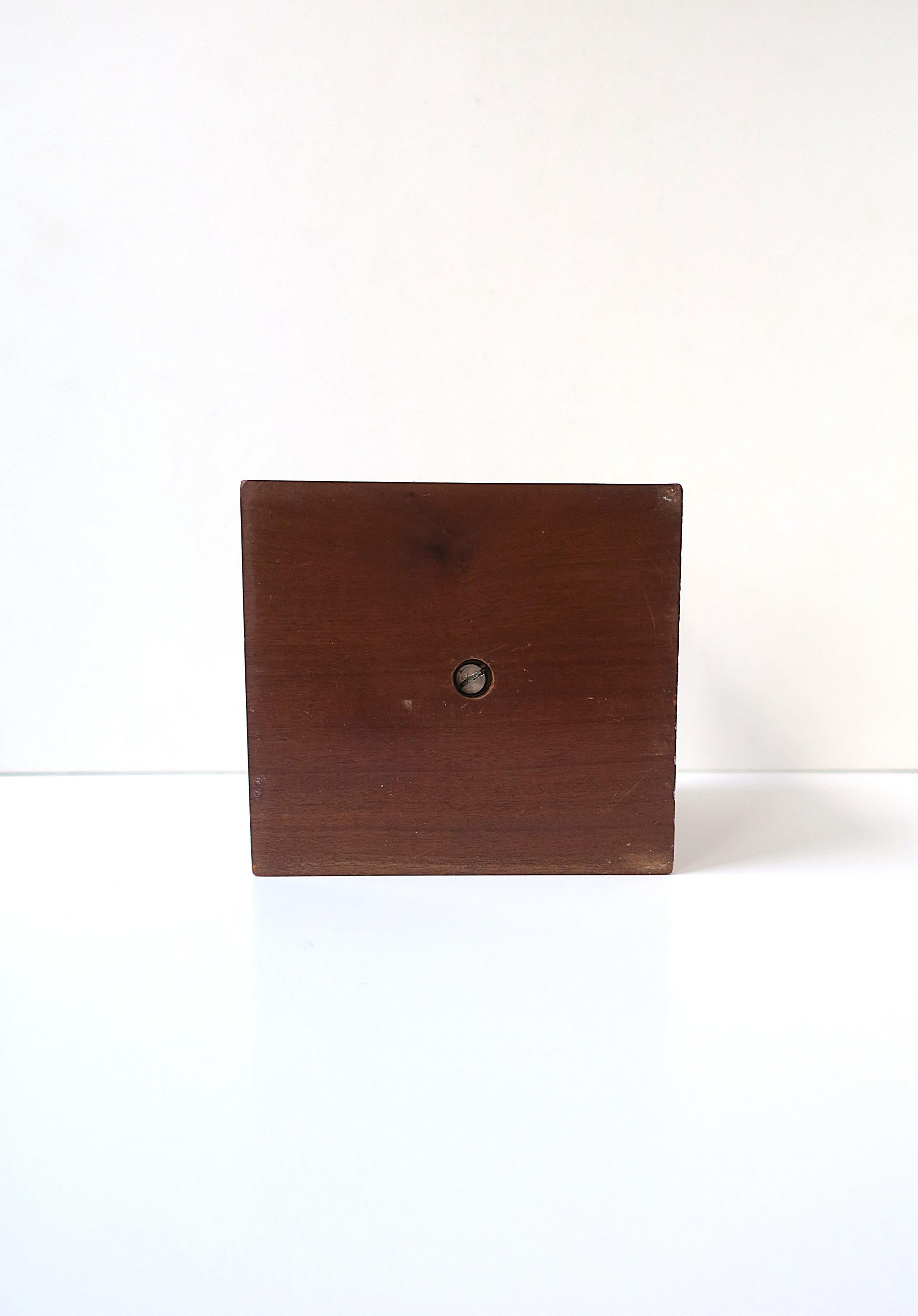 Art Deco Wood Buchstütze im Angebot 4