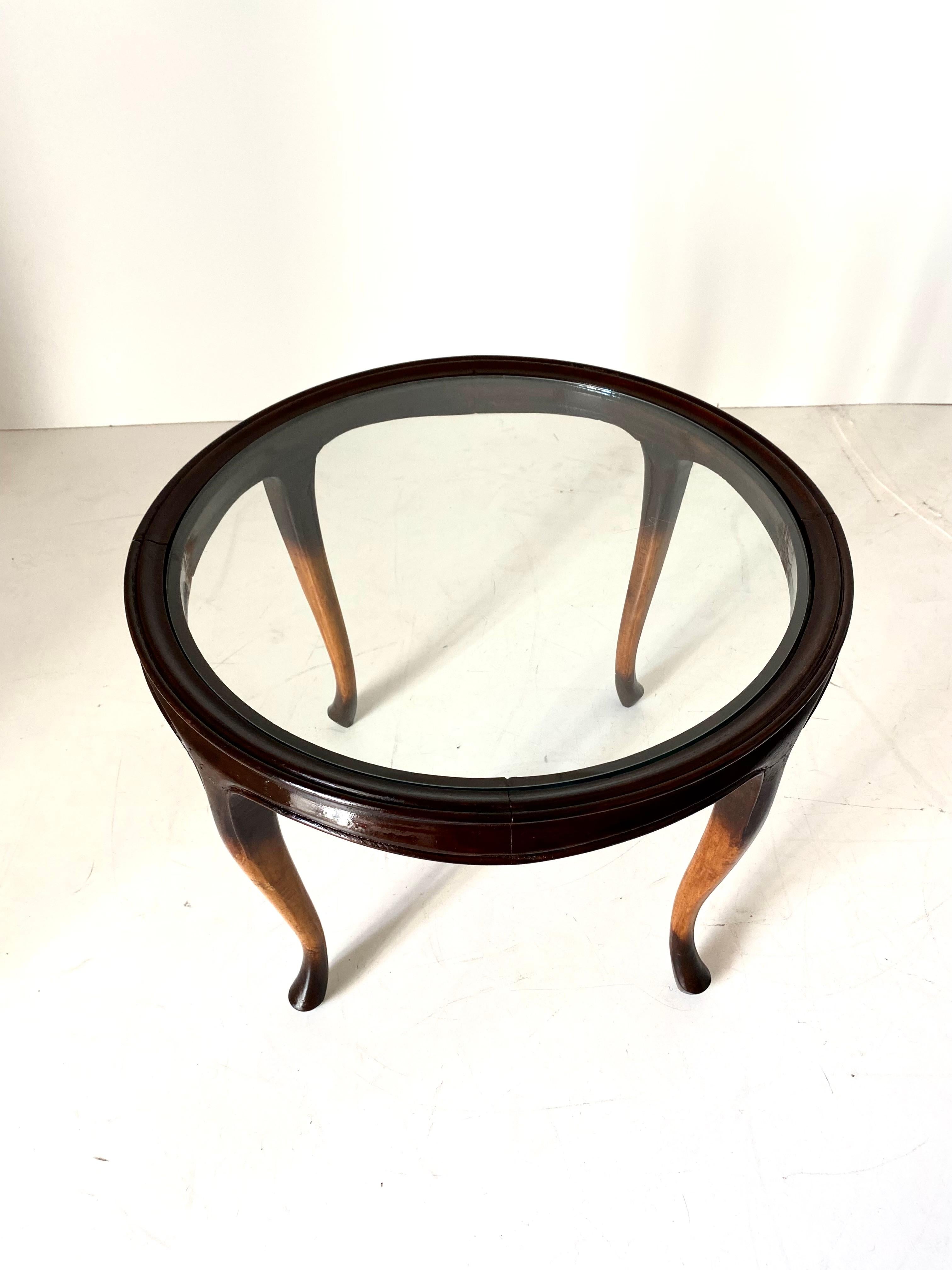 Art Deco french coffee table, glass top and wood frame In Good Condition For Sale In Ceglie Messapica, IT