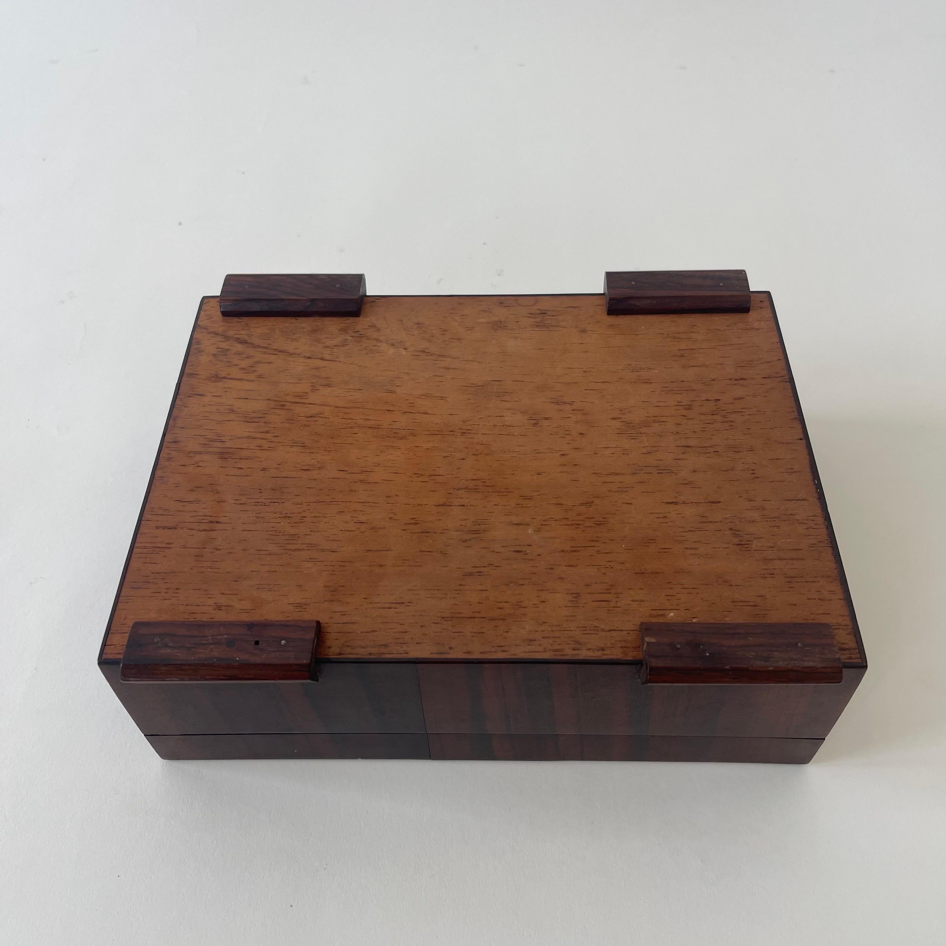Scatola con intarsio in legno Art Déco per tabacco da fiuto, sigari o gioielli, anni '30 in vendita 6