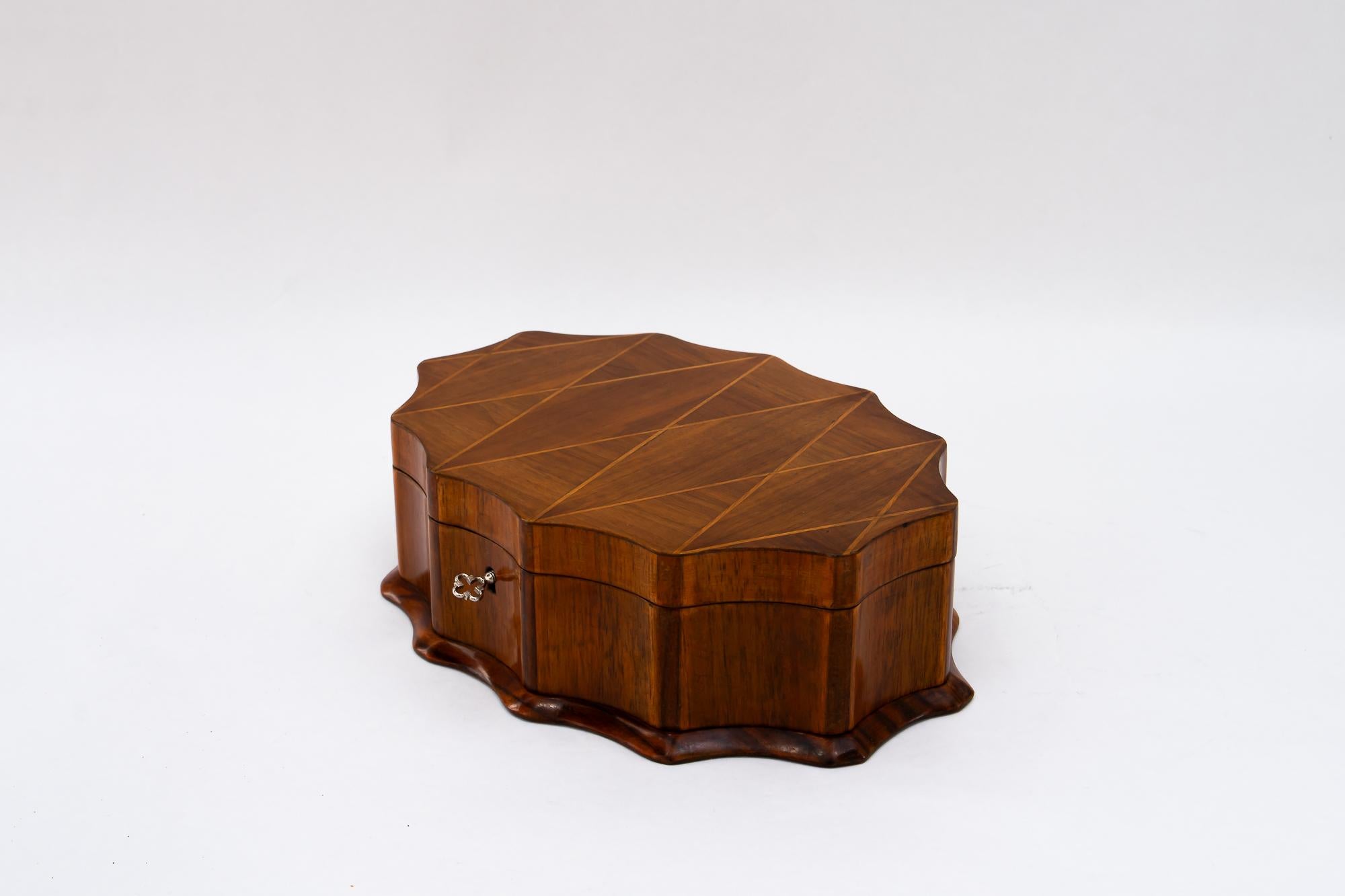 Polished Art Deco Wood Jewelry Box around 1920s For Sale