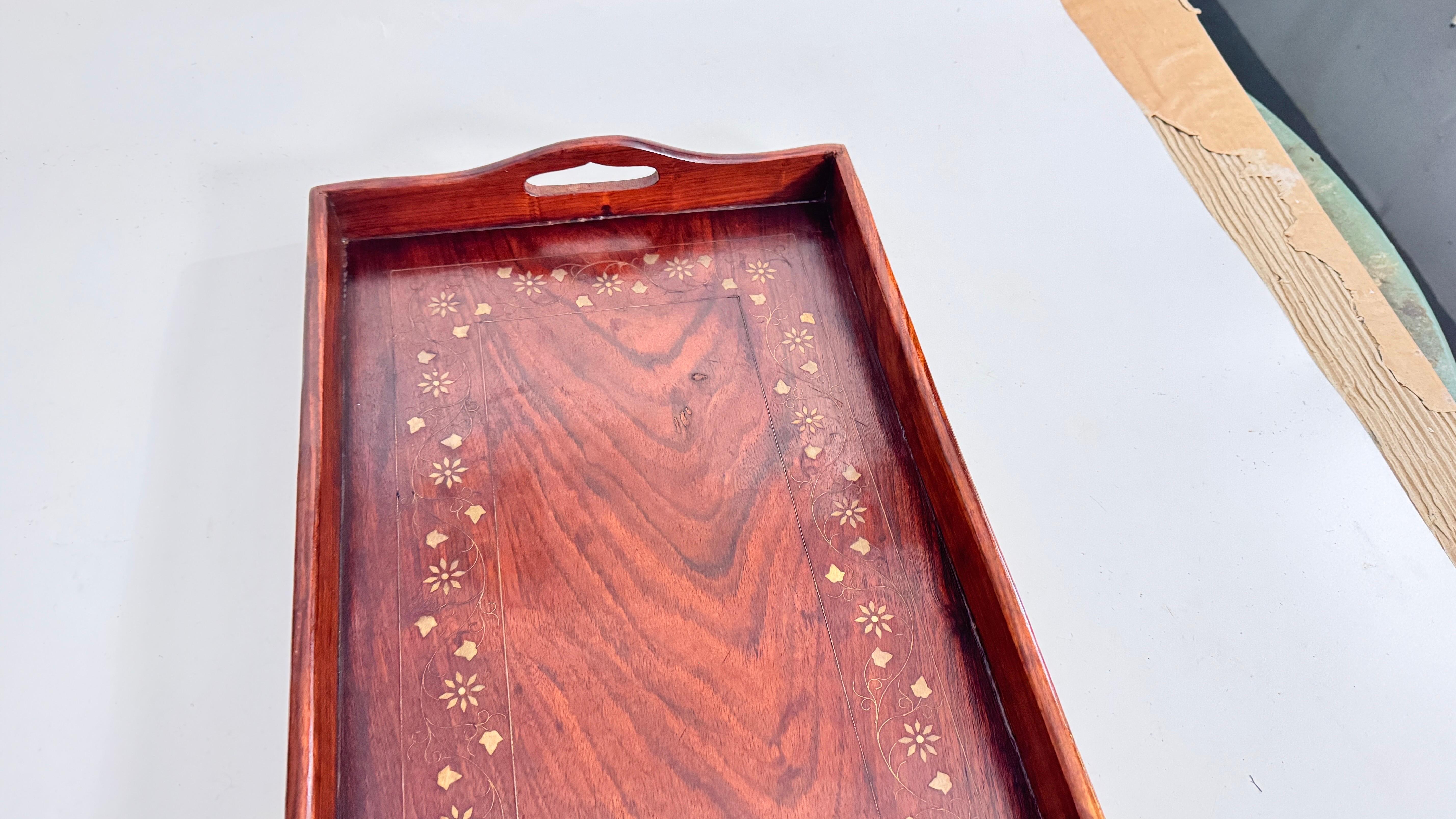 Bandeja Art Decó de Marquetería de Madera, Color Marrón, Madera Francia 1940 en venta 1