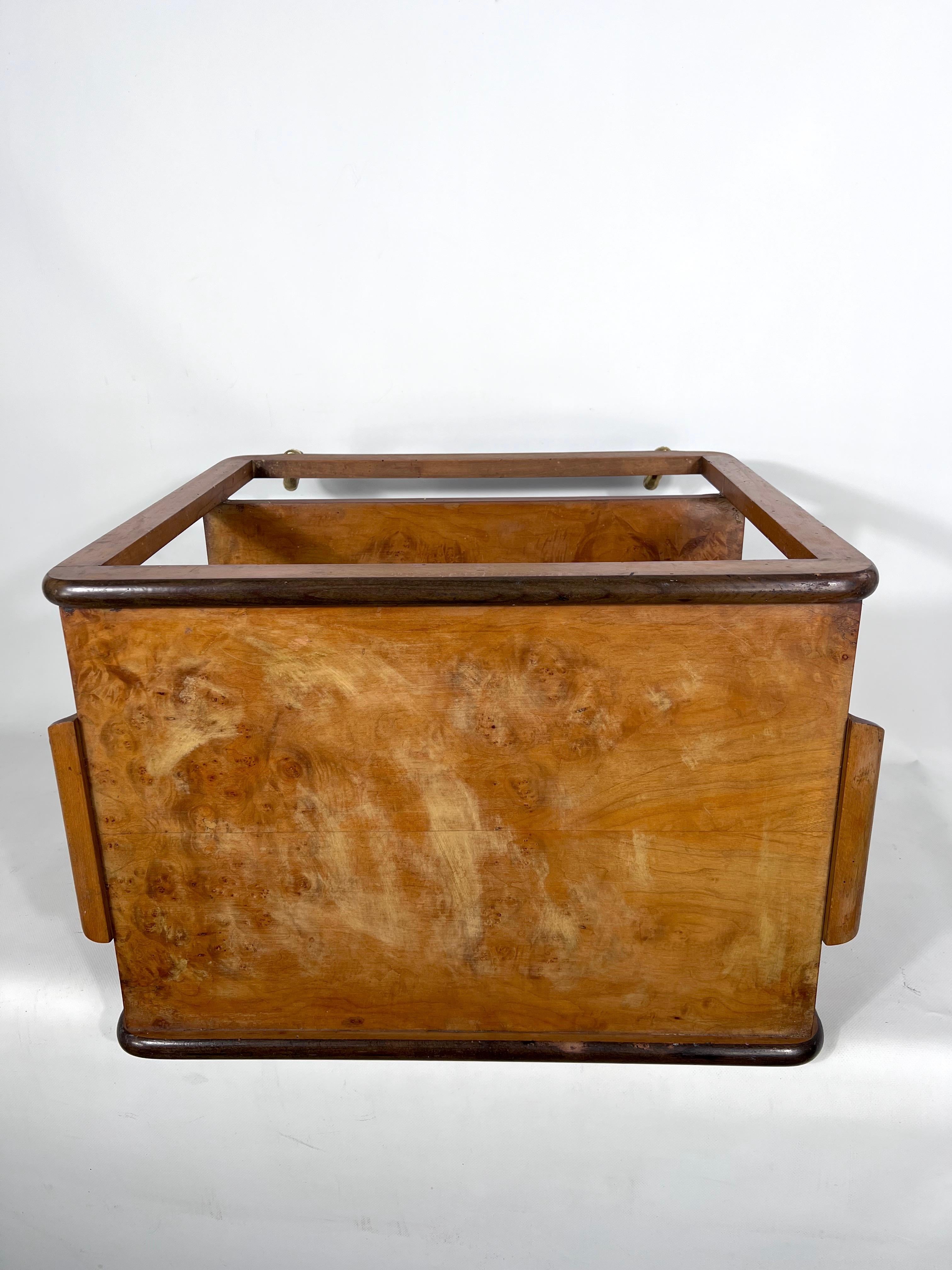 Art Deco wood serving table. Italy 1930s For Sale 7