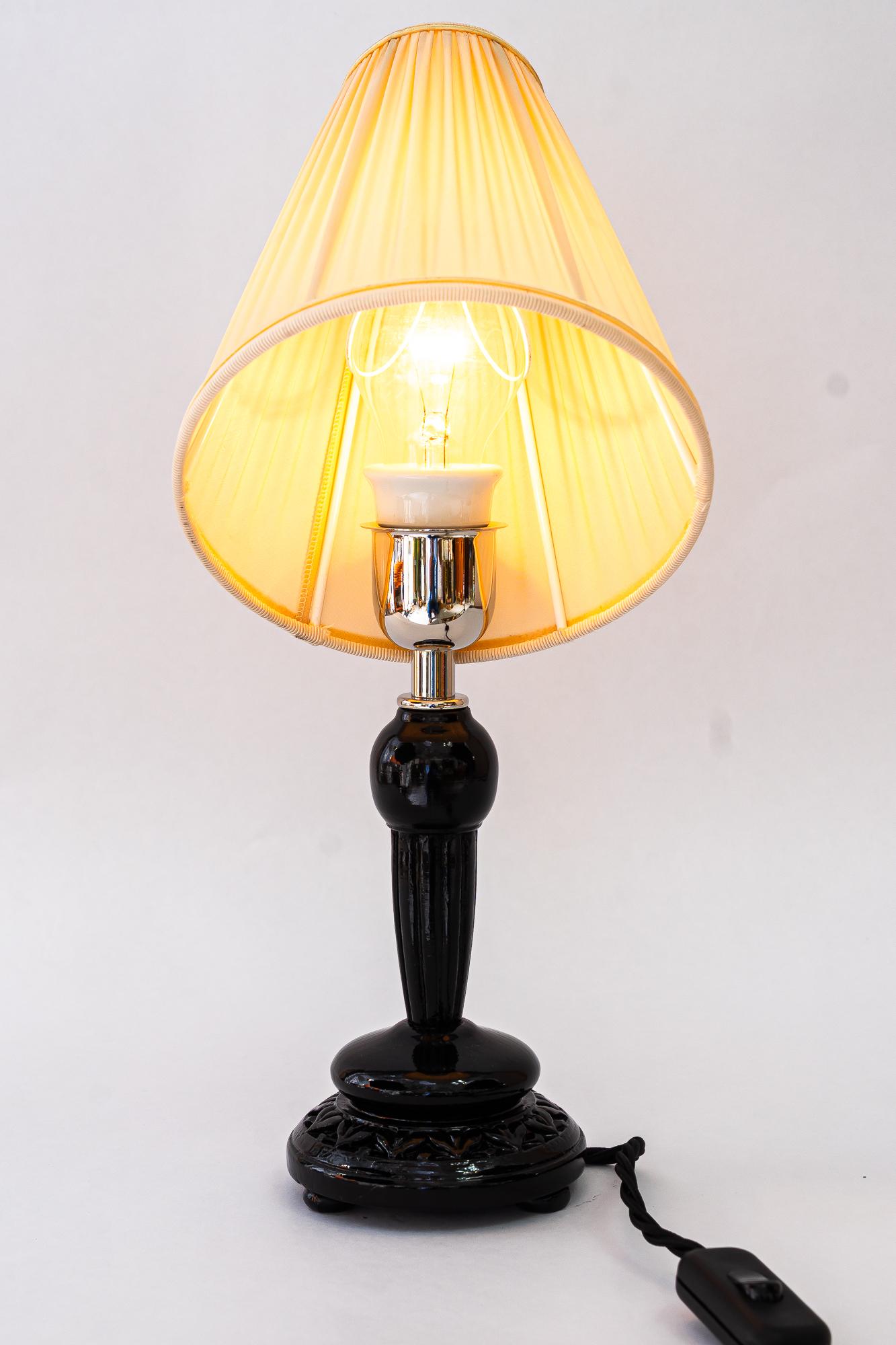 Lampe de table Art Déco et abat-jour en tissu vienne des années 1920 en vente 3