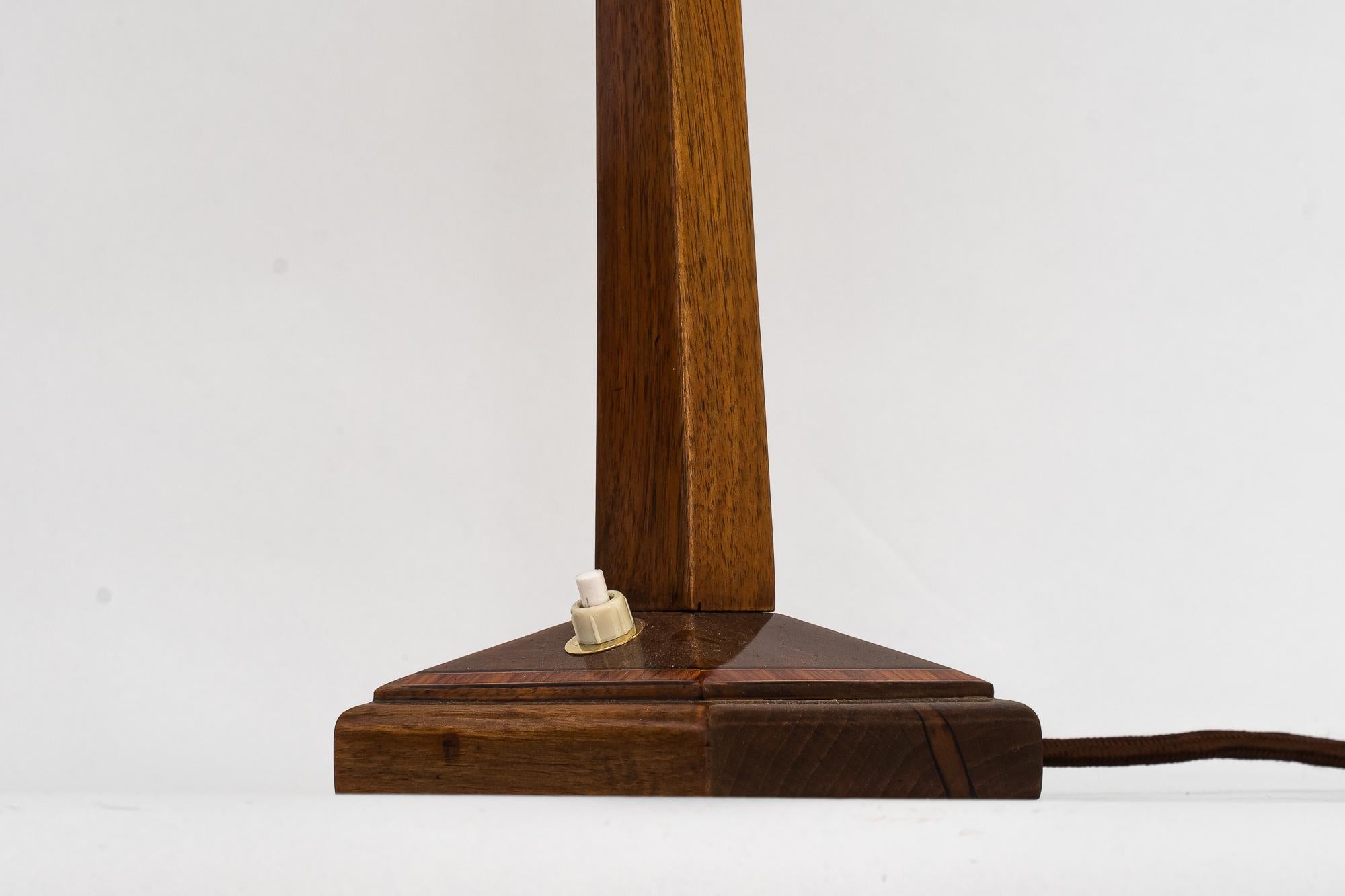 Art Deco Wood Table Lamp with Fabric Shade Vienna Around 1920s In Good Condition For Sale In Wien, AT